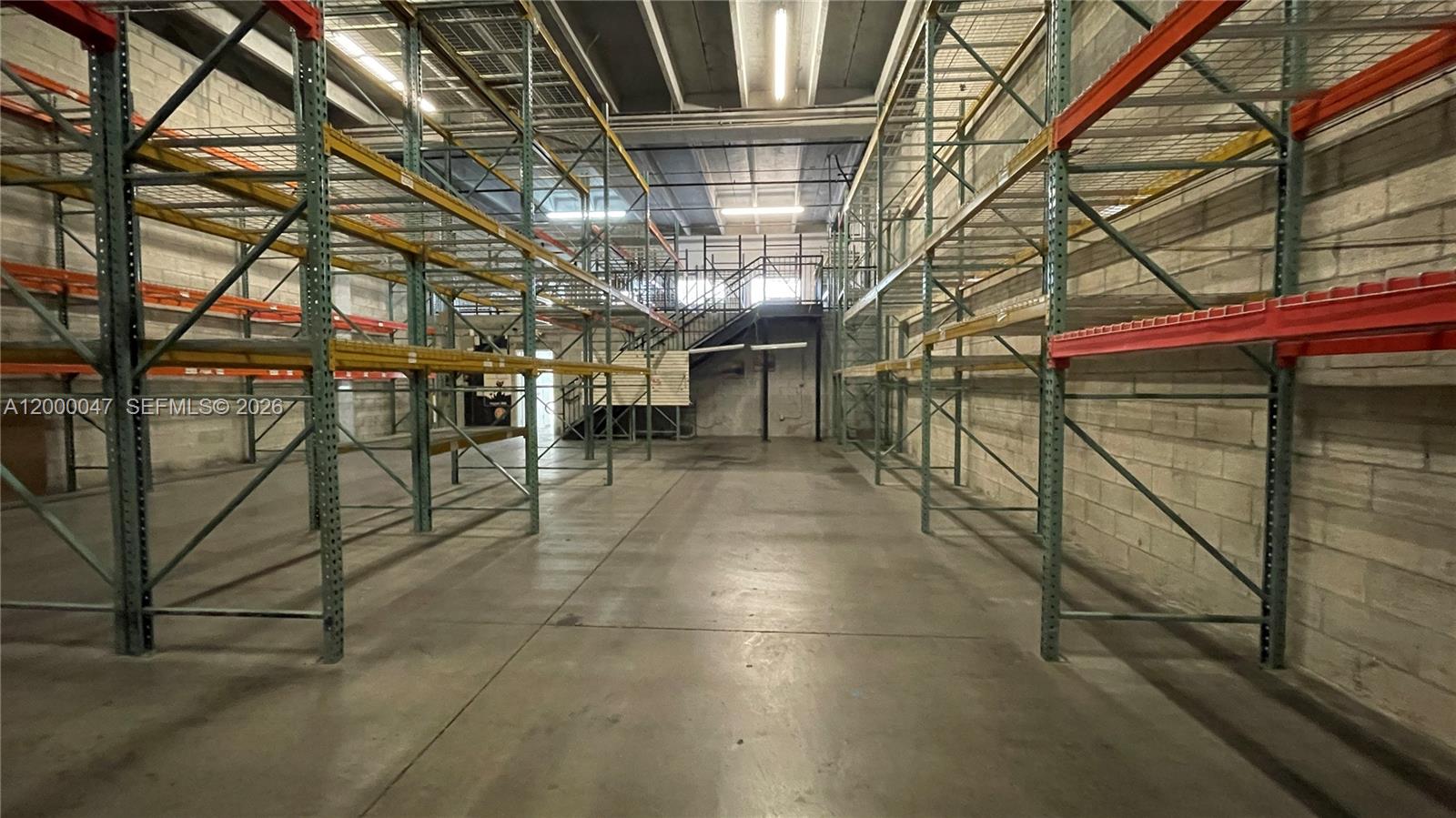 160  /   sq. ft. $ 2026-04-13 0 Photo