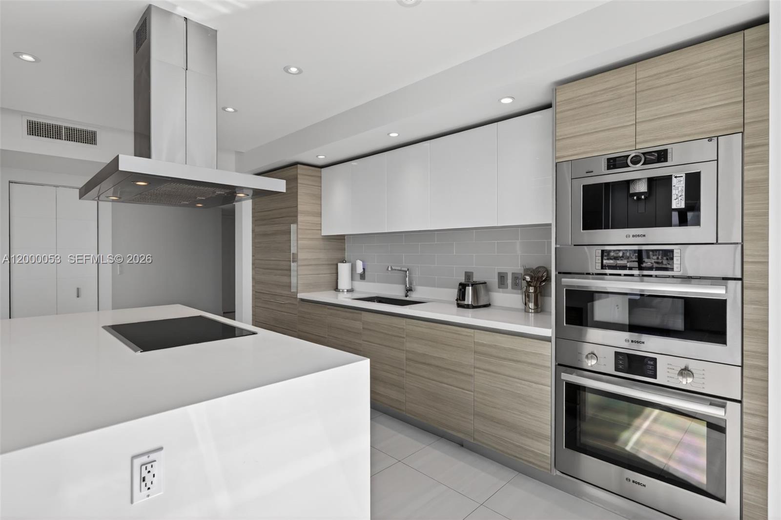 4-807 3 / 4 1892 sq. ft. $ 2026-04-13 0 Photo