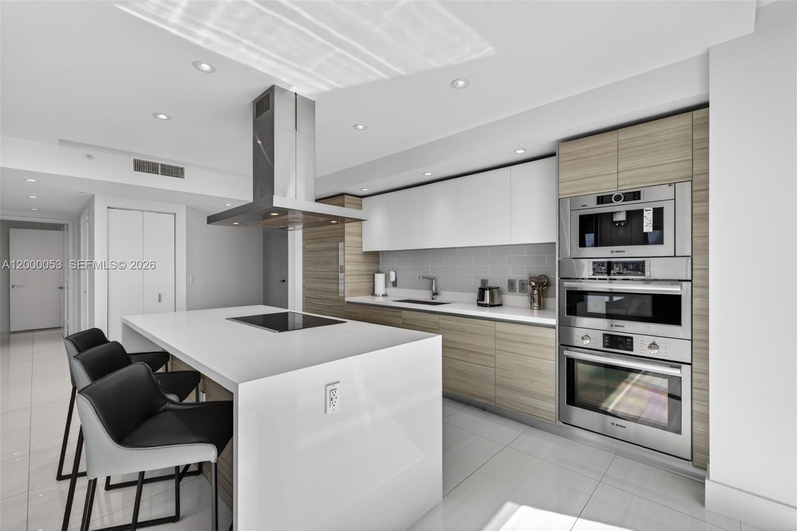 4-807 3 / 4 1892 sq. ft. $ 2026-04-13 0 Photo