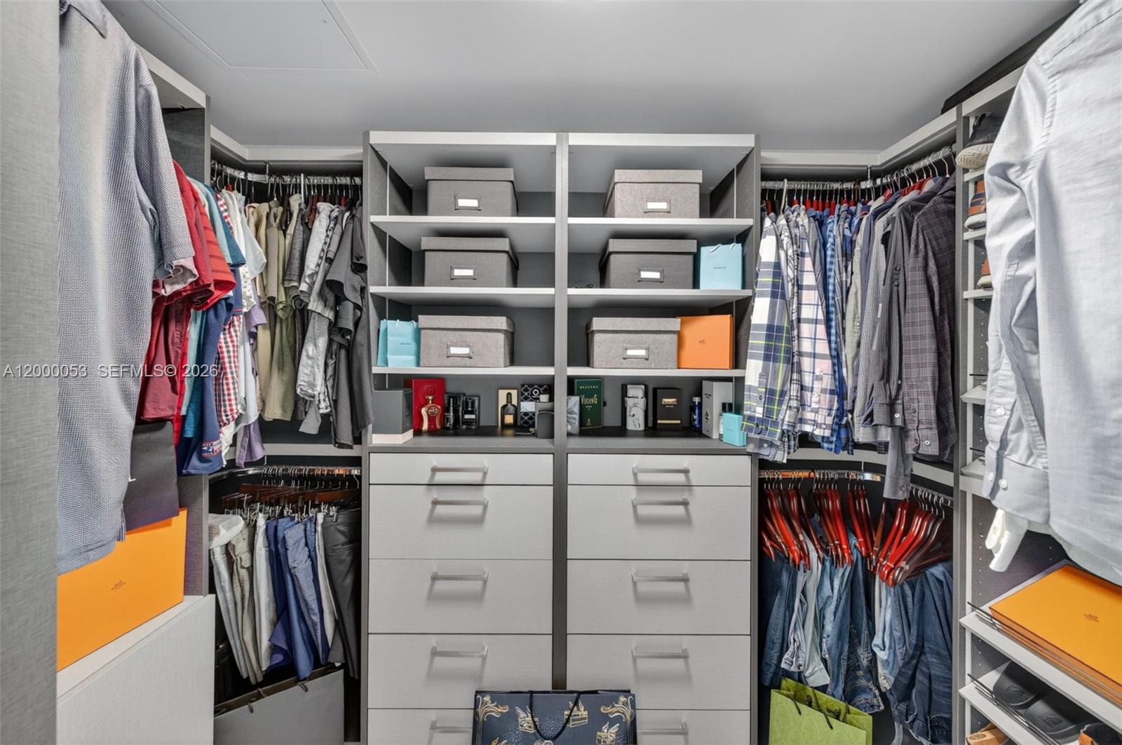 4-807 3 / 4 1892 sq. ft. $ 2026-04-13 0 Photo