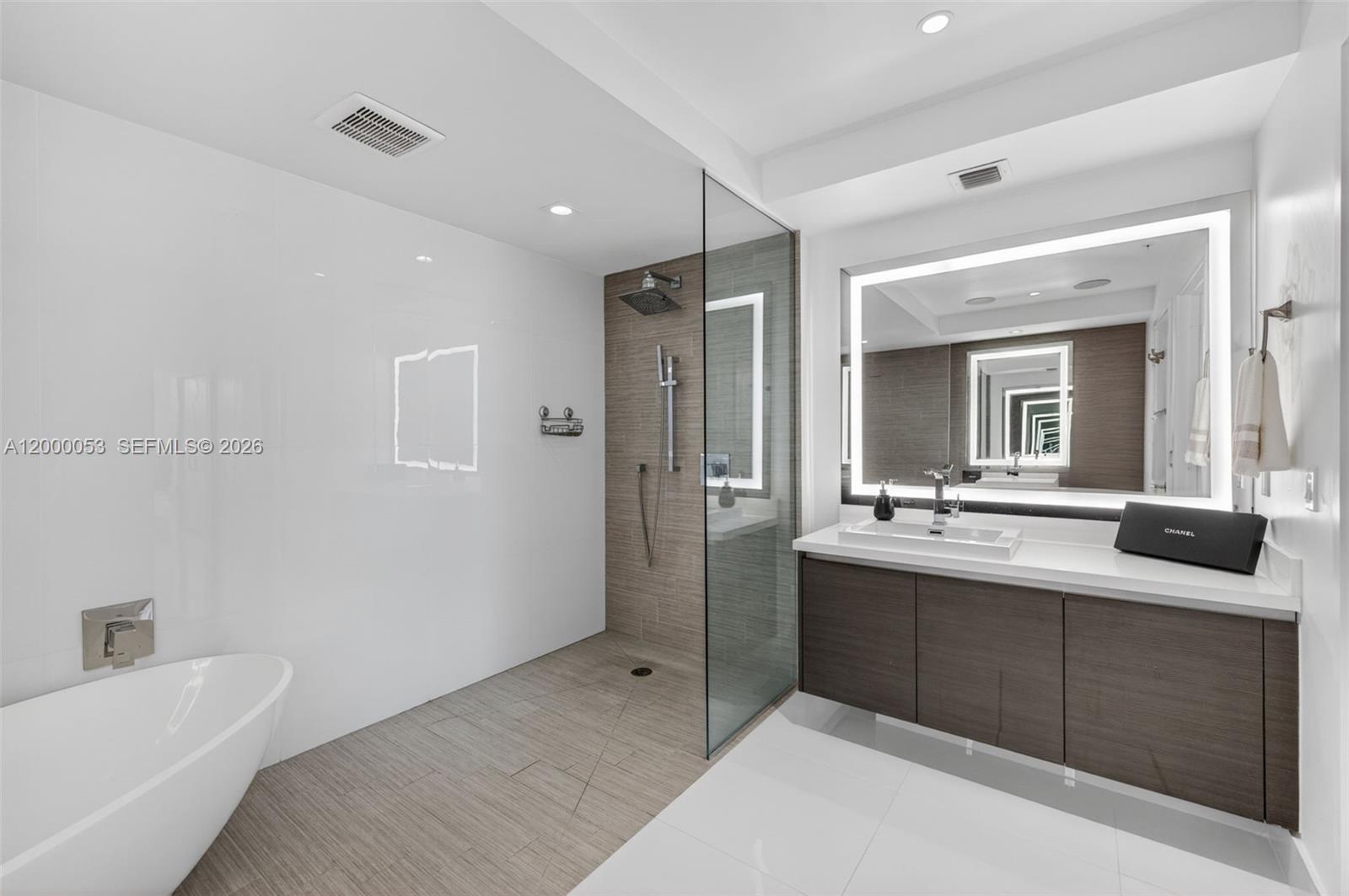 4-807 3 / 4 1892 sq. ft. $ 2026-04-13 0 Photo