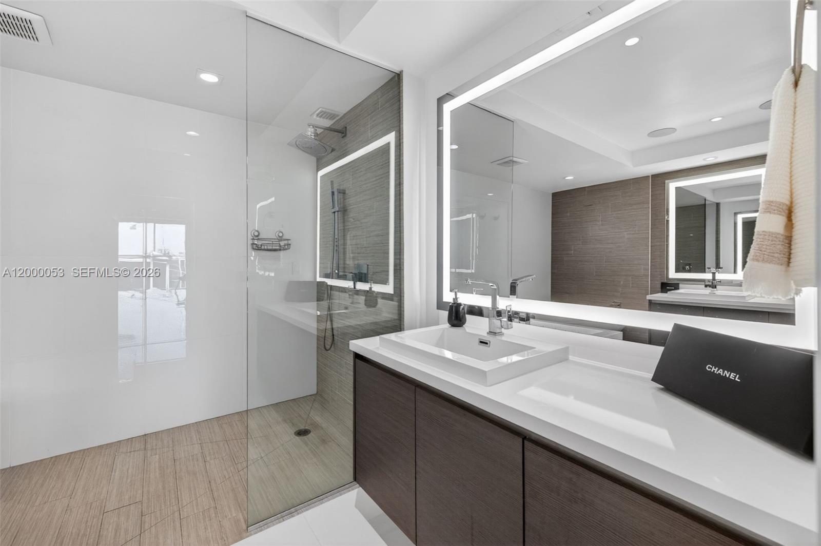 4-807 3 / 4 1892 sq. ft. $ 2026-04-13 0 Photo