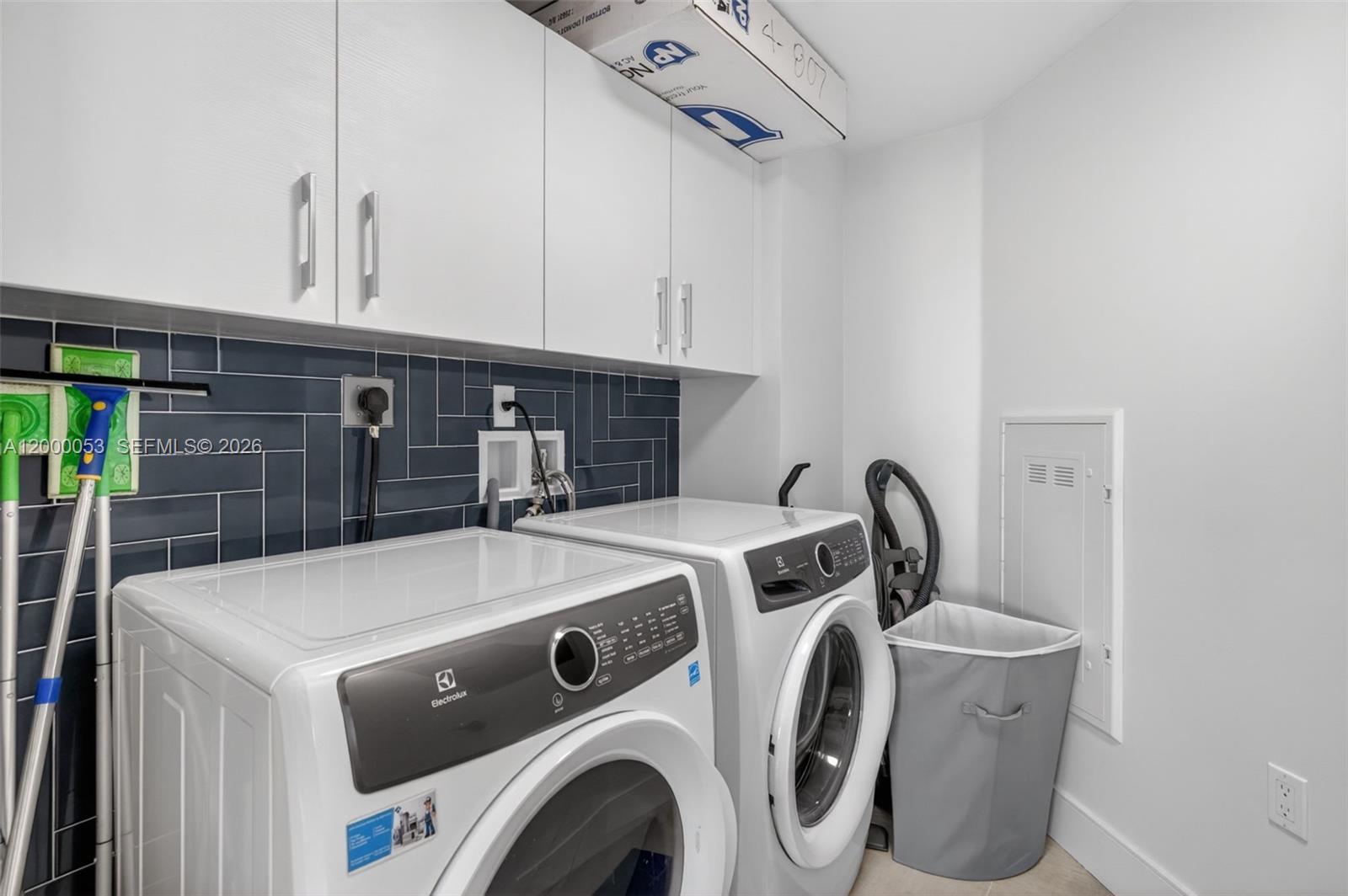 4-807 3 / 4 1892 sq. ft. $ 2026-04-13 0 Photo