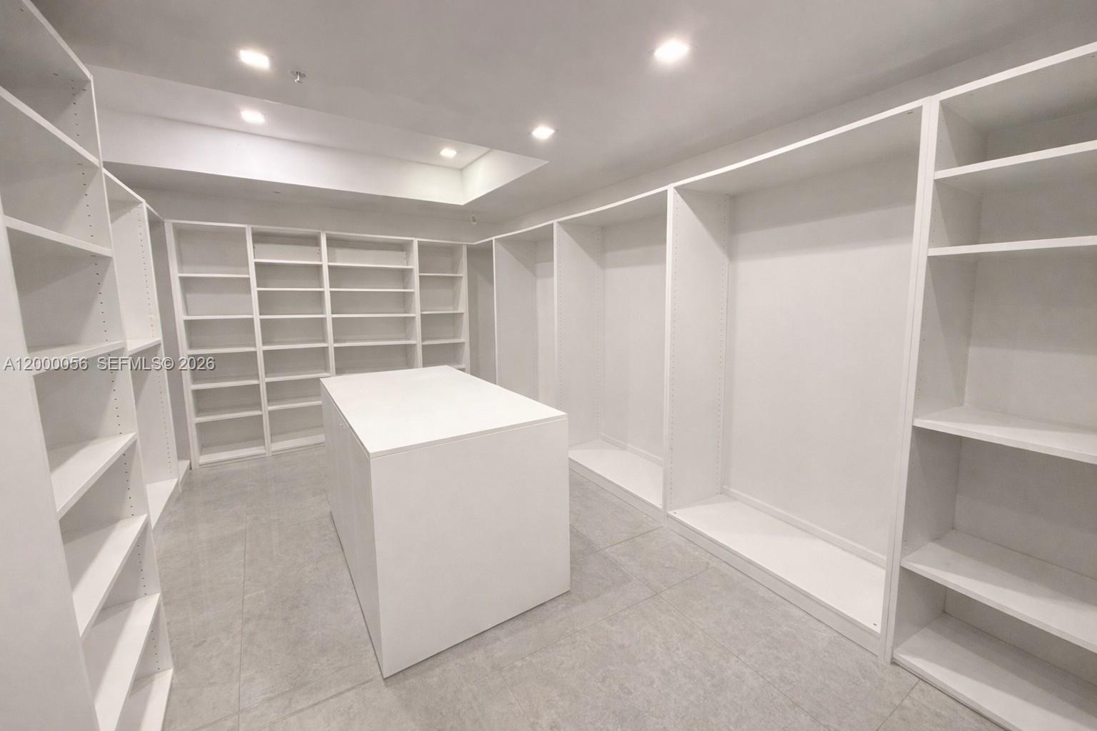 Photo of 17301 Biscayne Blvd  #308, North Miami Beach, Florida, 33160 - 