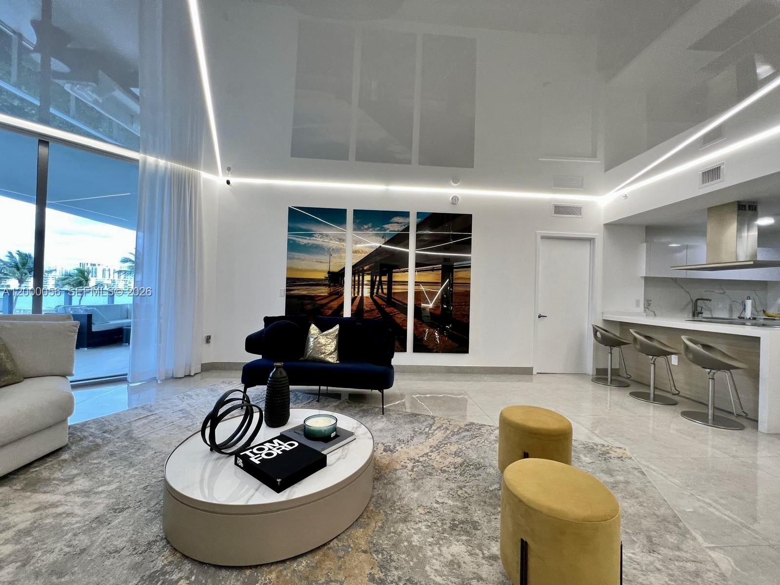 Photo of 17301 Biscayne Blvd  #308, North Miami Beach, Florida, 33160 - Living Room