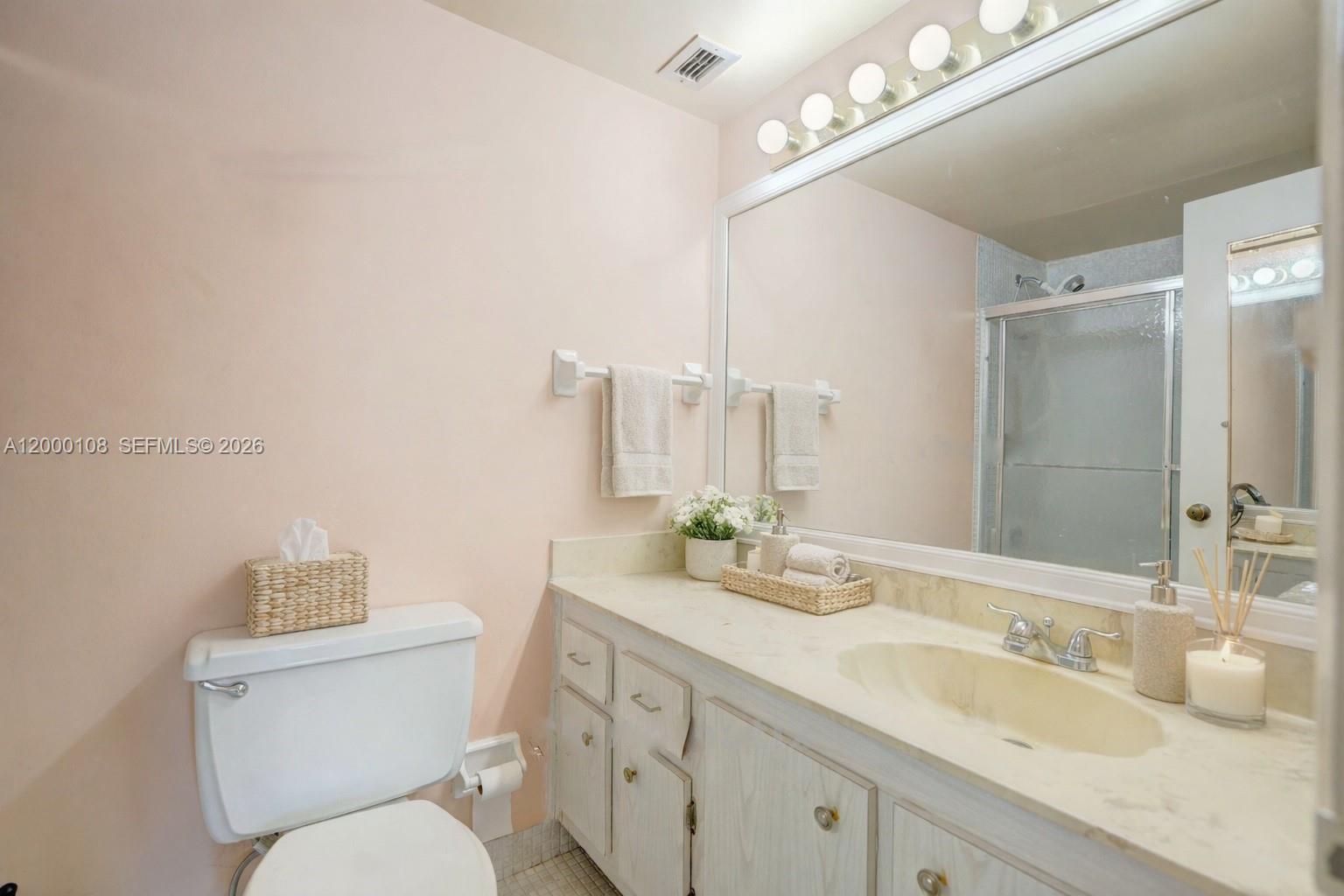 Photo of 3800 Ocean Dr  #409, Hollywood, Florida, 33019 - 