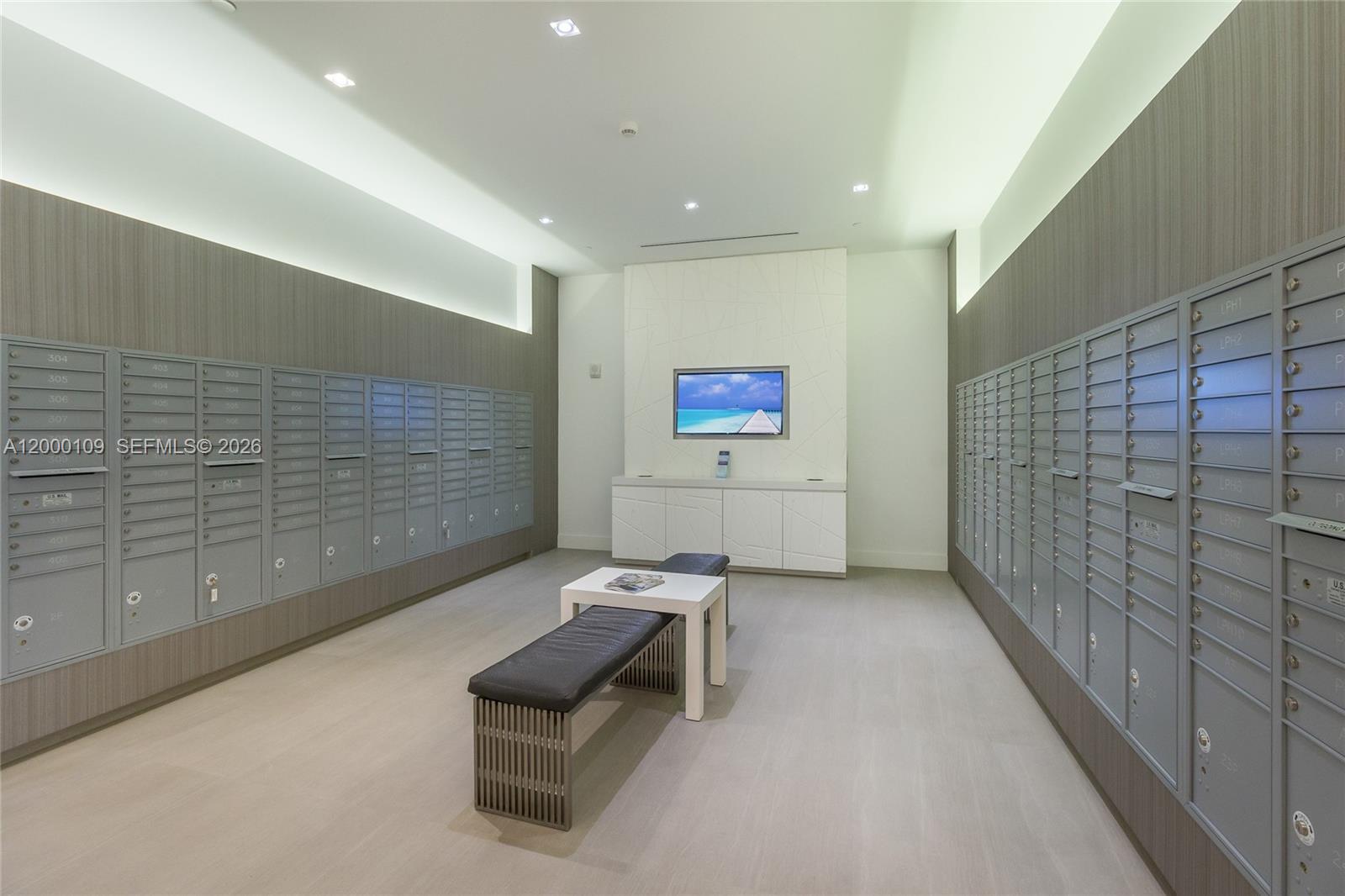 Photo of 17111 Biscayne Blvd  #903, North Miami Beach, Florida, 33160 - 