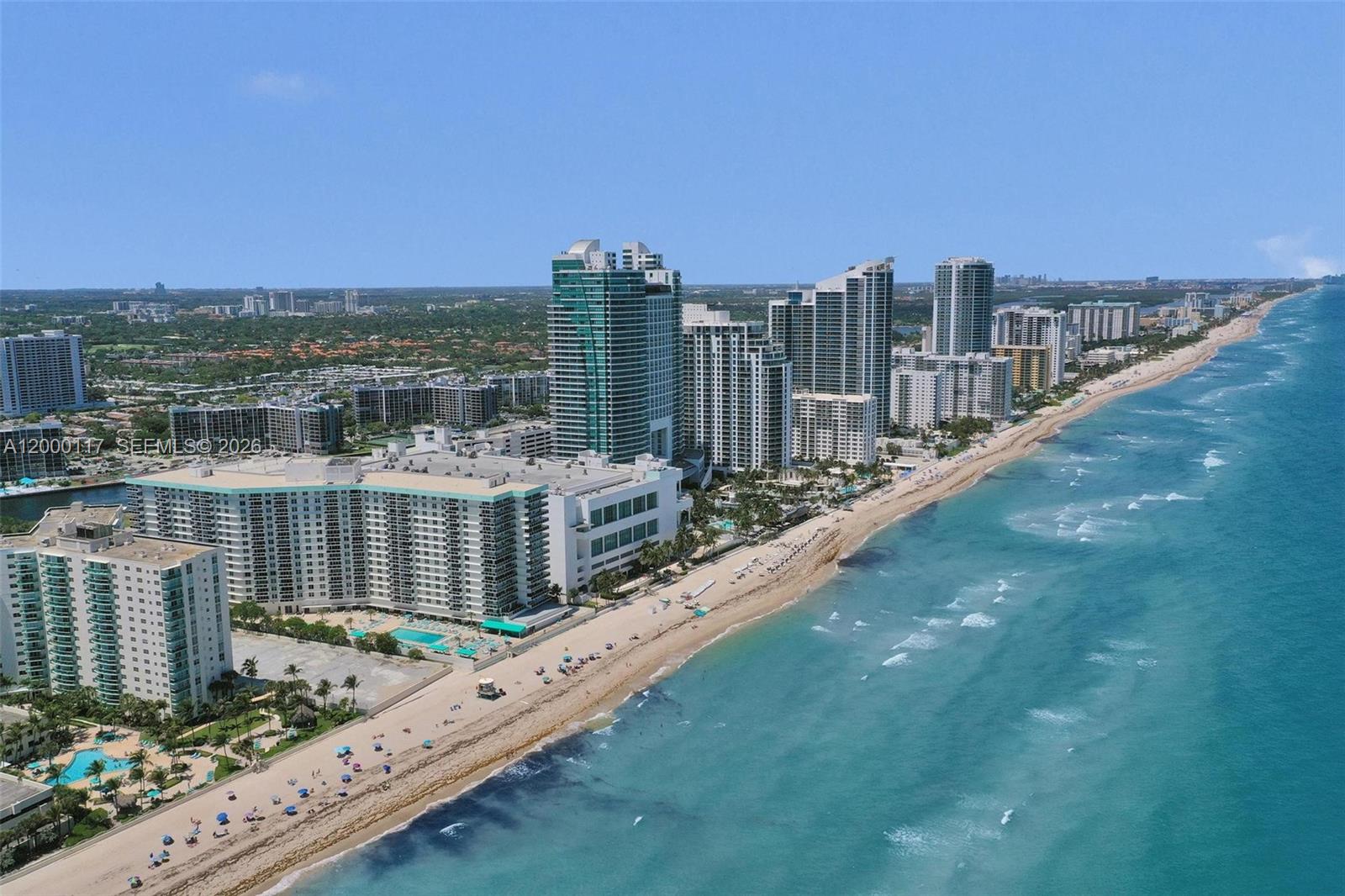 Photo of 3725 Ocean Dr  #306, Hollywood, Florida, 33019 - 