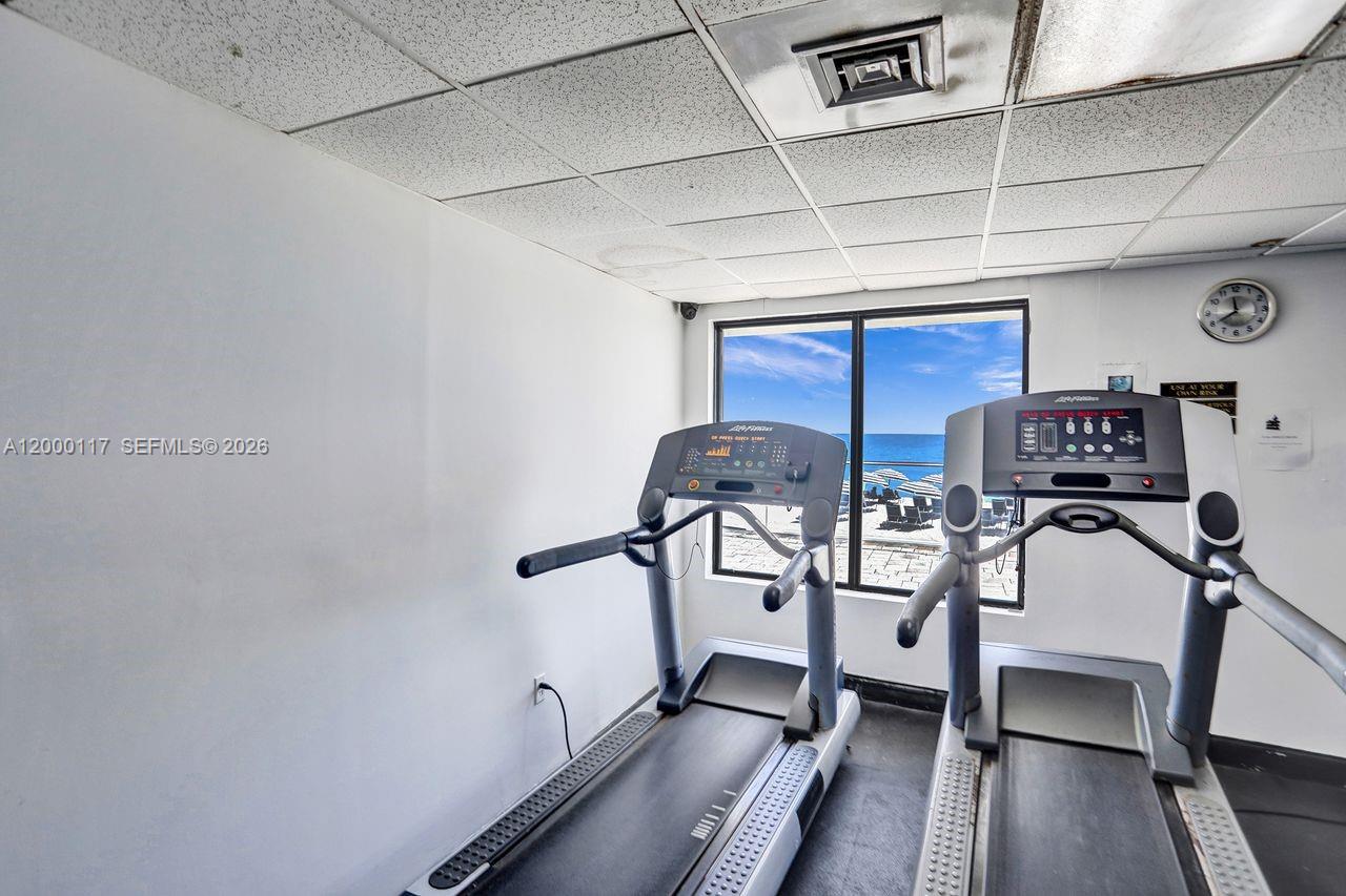 Photo of 3725 Ocean Dr  #306, Hollywood, Florida, 33019 - 