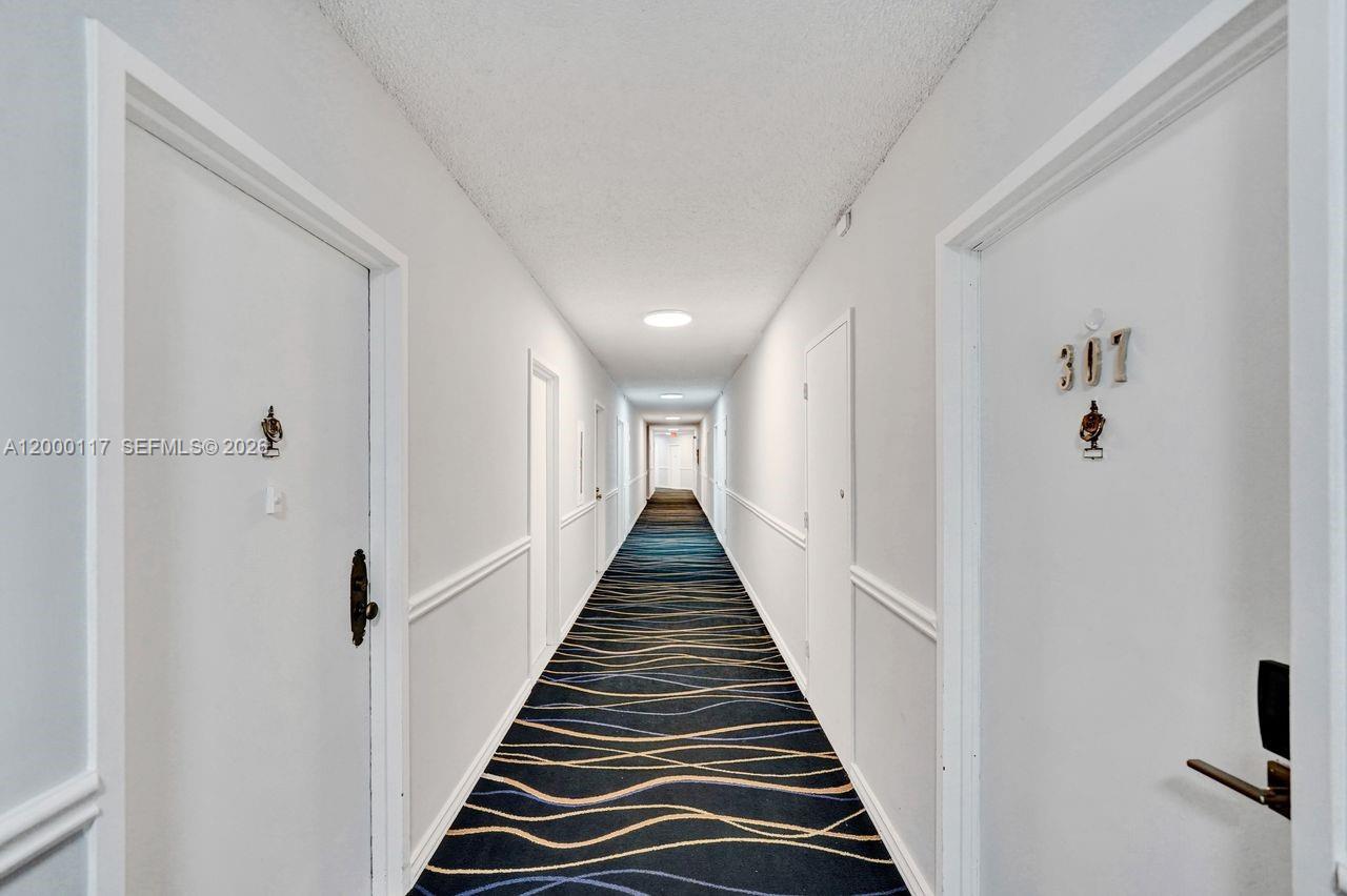 Photo of 3725 Ocean Dr  #306, Hollywood, Florida, 33019 - 