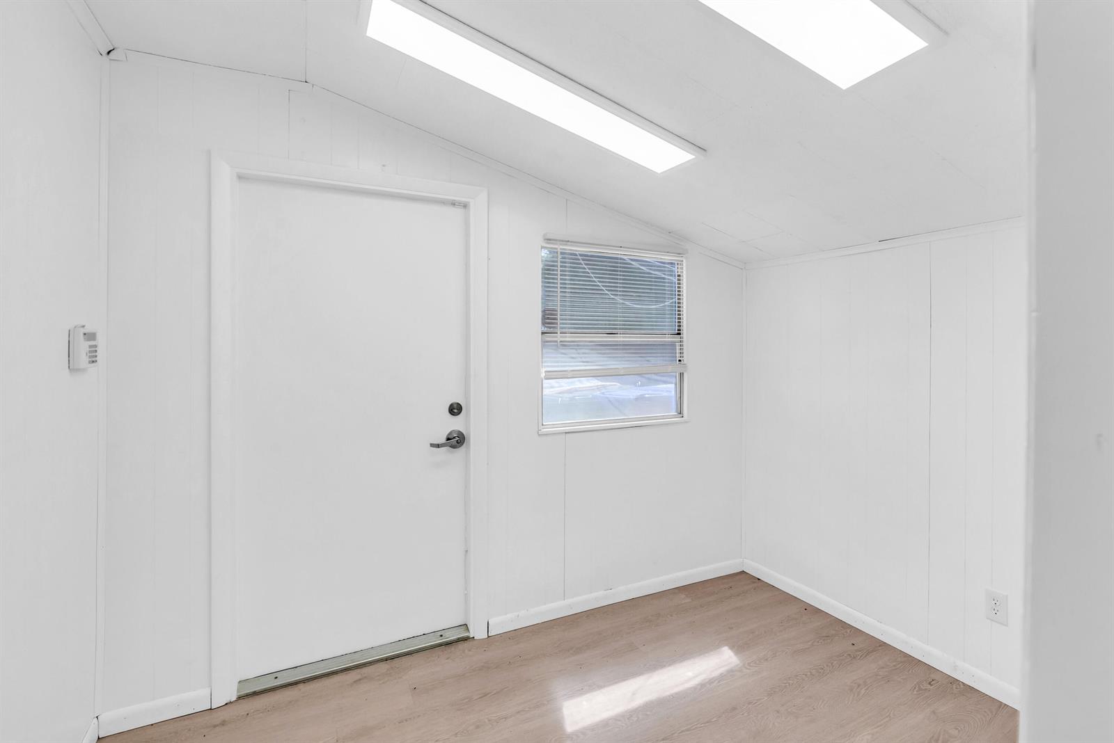 See details / 0 sq. ft. $ 2026-09-13 0 Photo