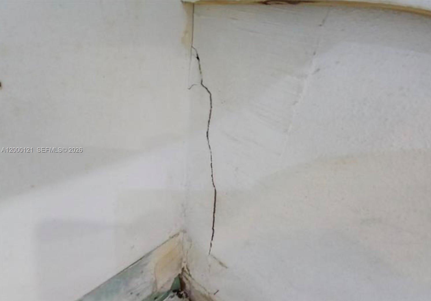 3931 3 / 2 1784 sq. ft. $ 2026-04-13 0 Photo