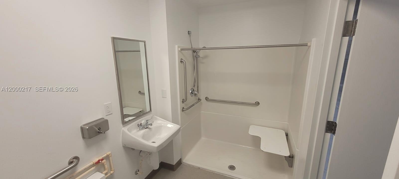 Bay 12  /   sq. ft. $ 2026-04-13 0 Photo