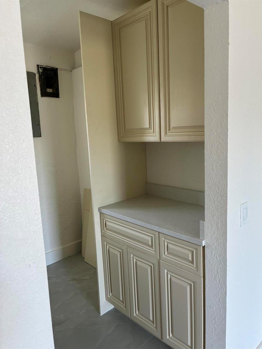 Ver detalles 2 / 0 1440 sq. ft. $ 2026-07-20 0 foto