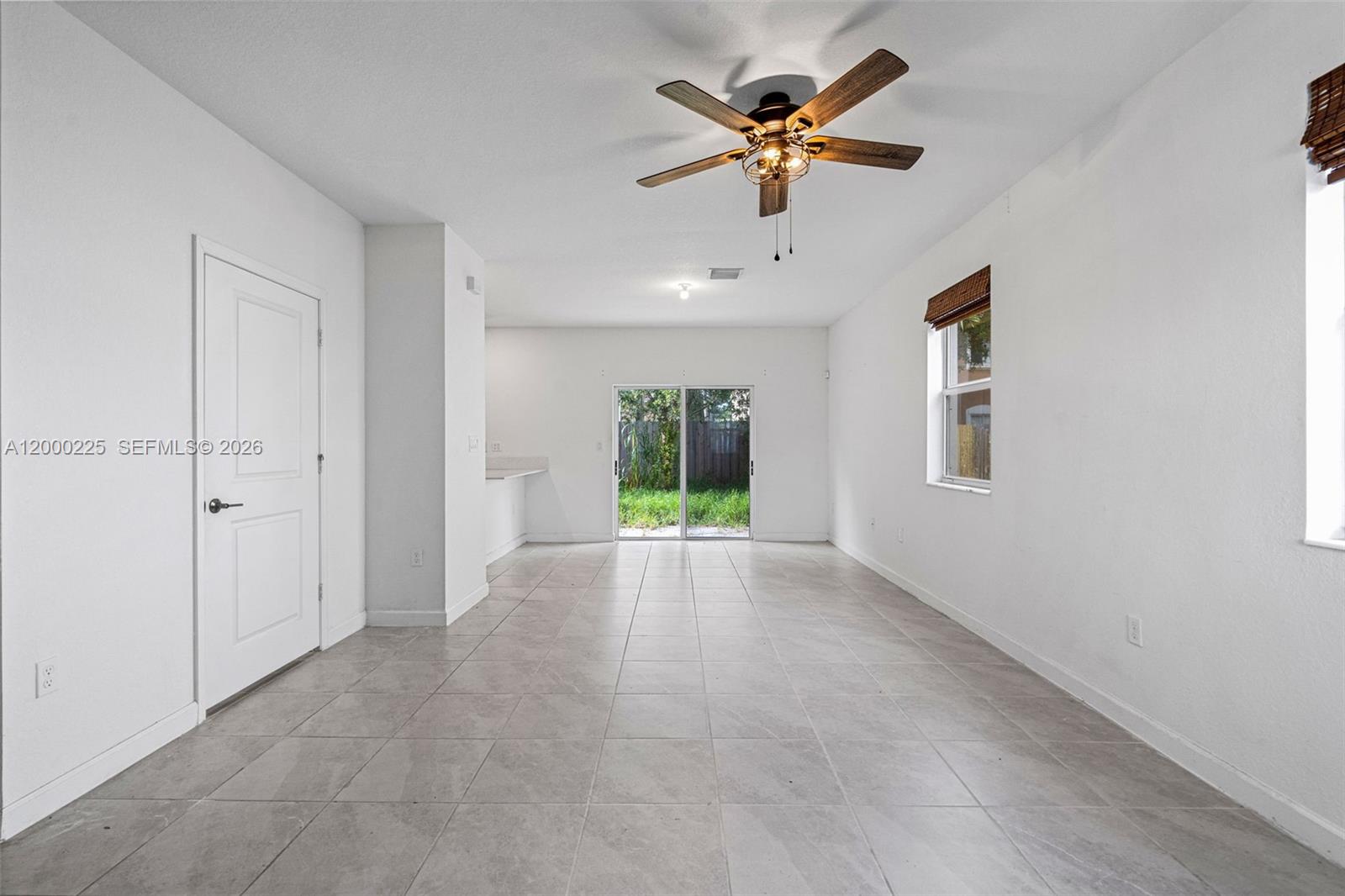 1100 3 / 3 1331 sq. ft. $ 2026-04-13 0 Photo