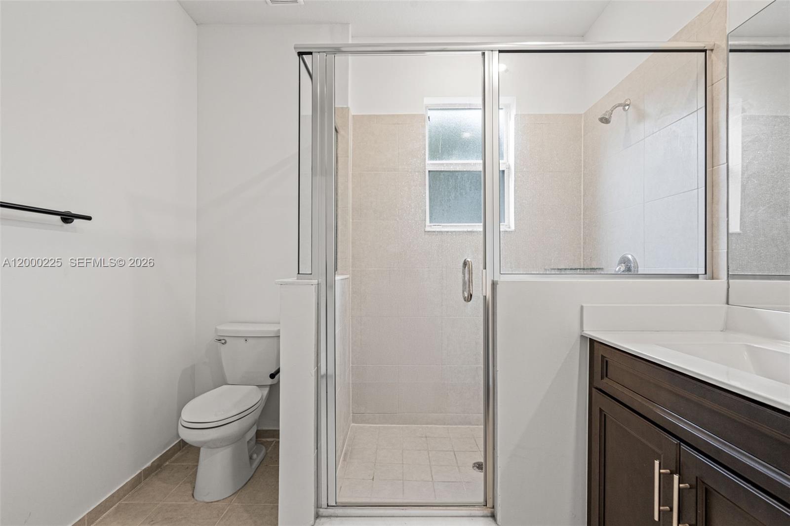 1100 3 / 3 1331 sq. ft. $ 2026-04-13 0 Photo