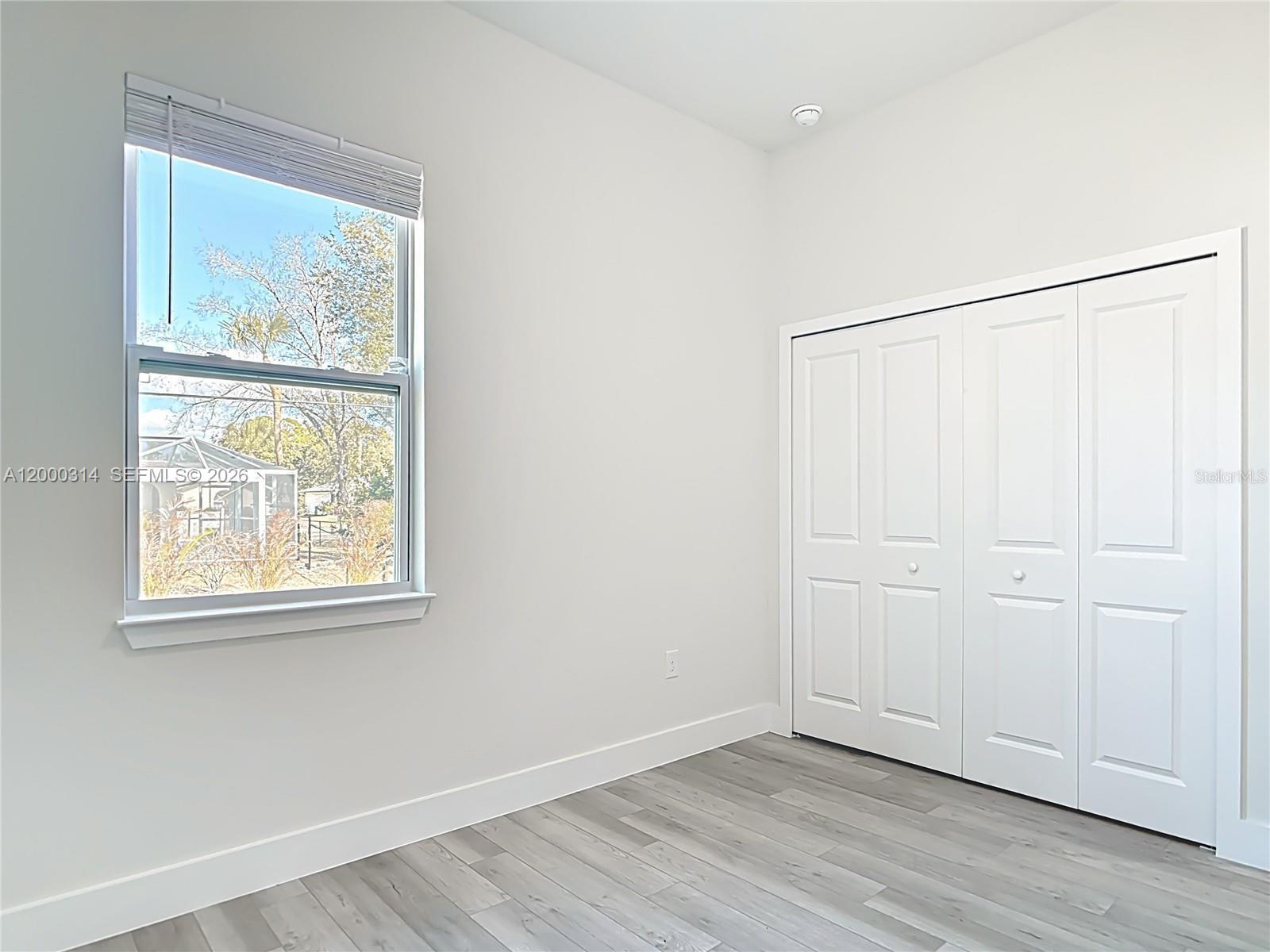 Ver detalles 18374 4 / 3 1695 sq. ft. $ 2026-04-13 0 foto