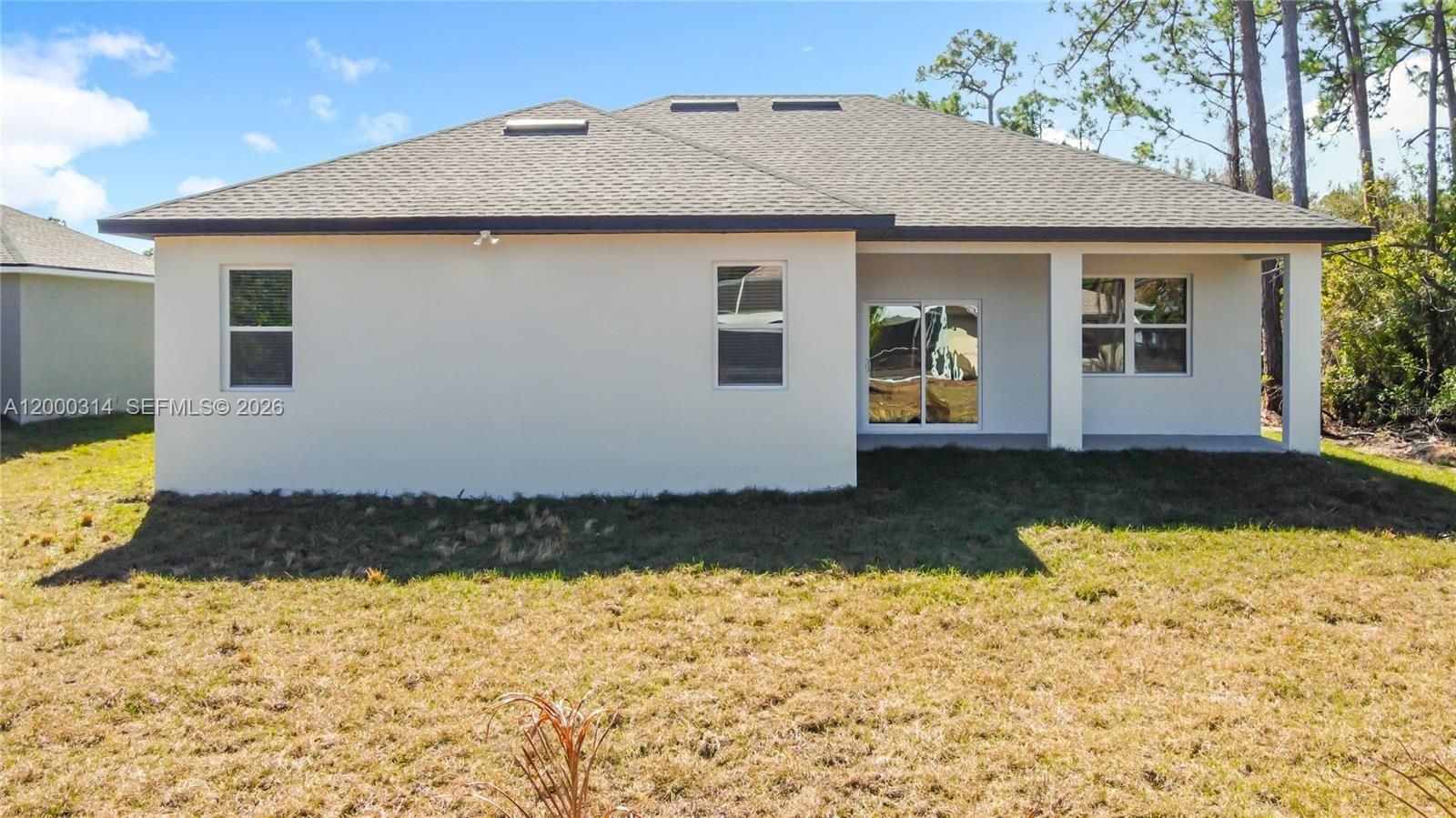 Ver detalles 18374 4 / 3 1695 sq. ft. $ 2026-04-13 0 foto