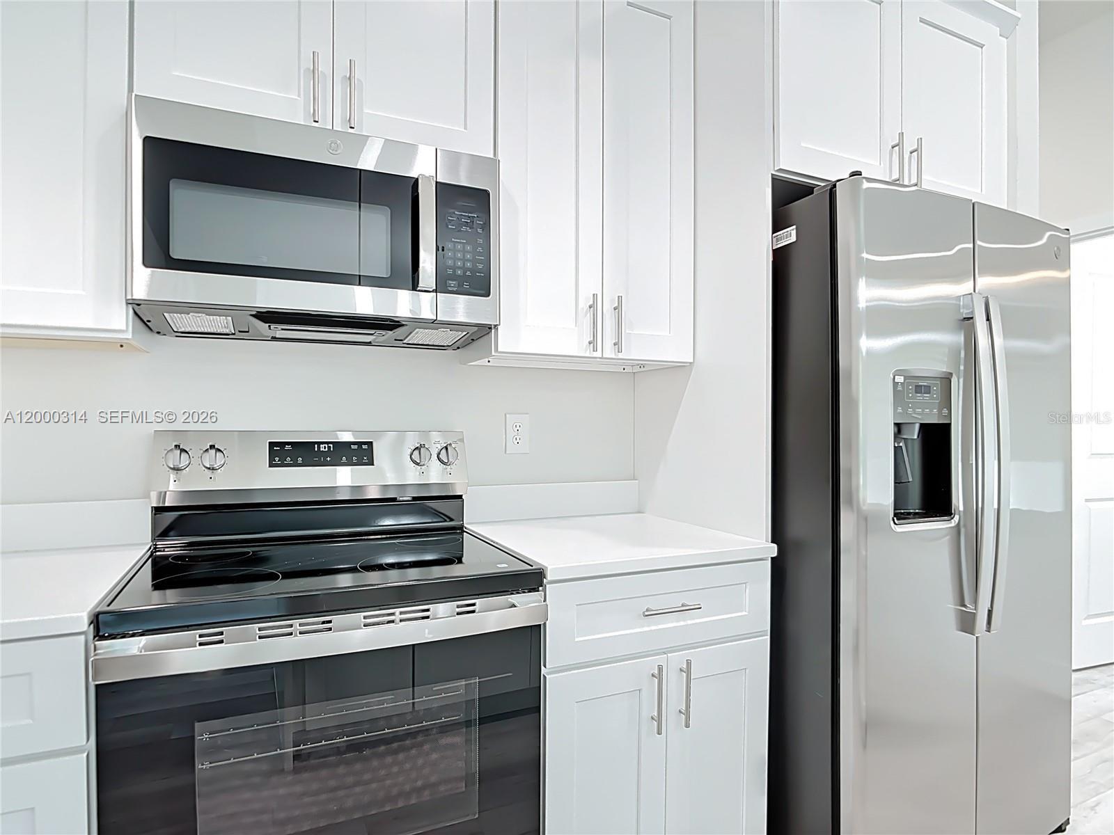 Ver detalles 18374 4 / 3 1695 sq. ft. $ 2026-04-13 0 foto