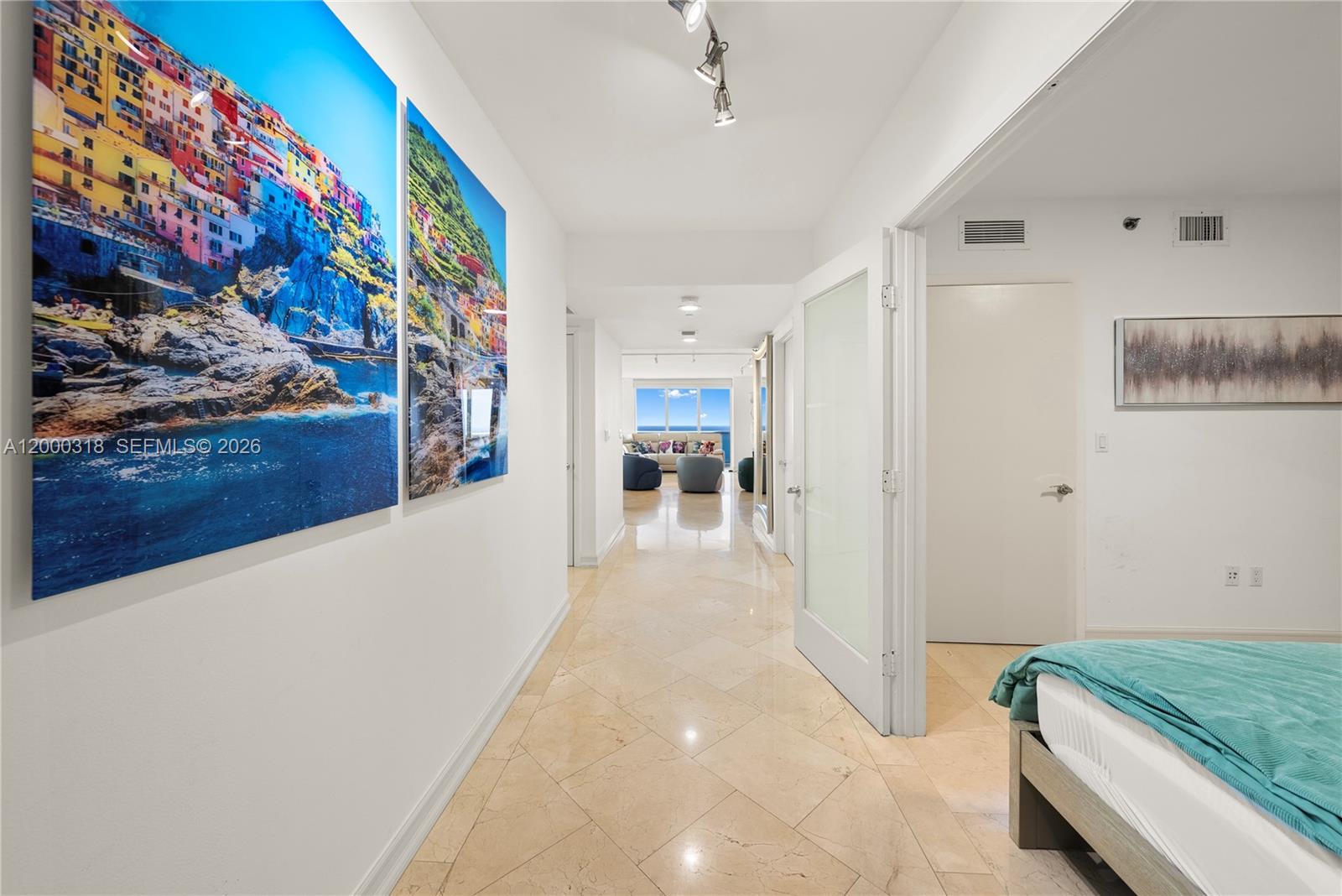 3301 3 / 4 2078 sq. ft. $ 2026-04-25 0 Photo