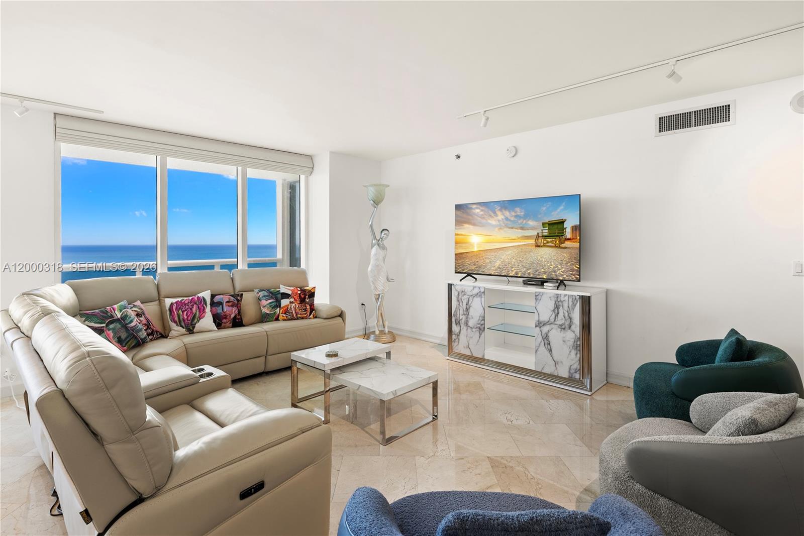 3301 3 / 4 2078 sq. ft. $ 2026-04-25 0 Photo