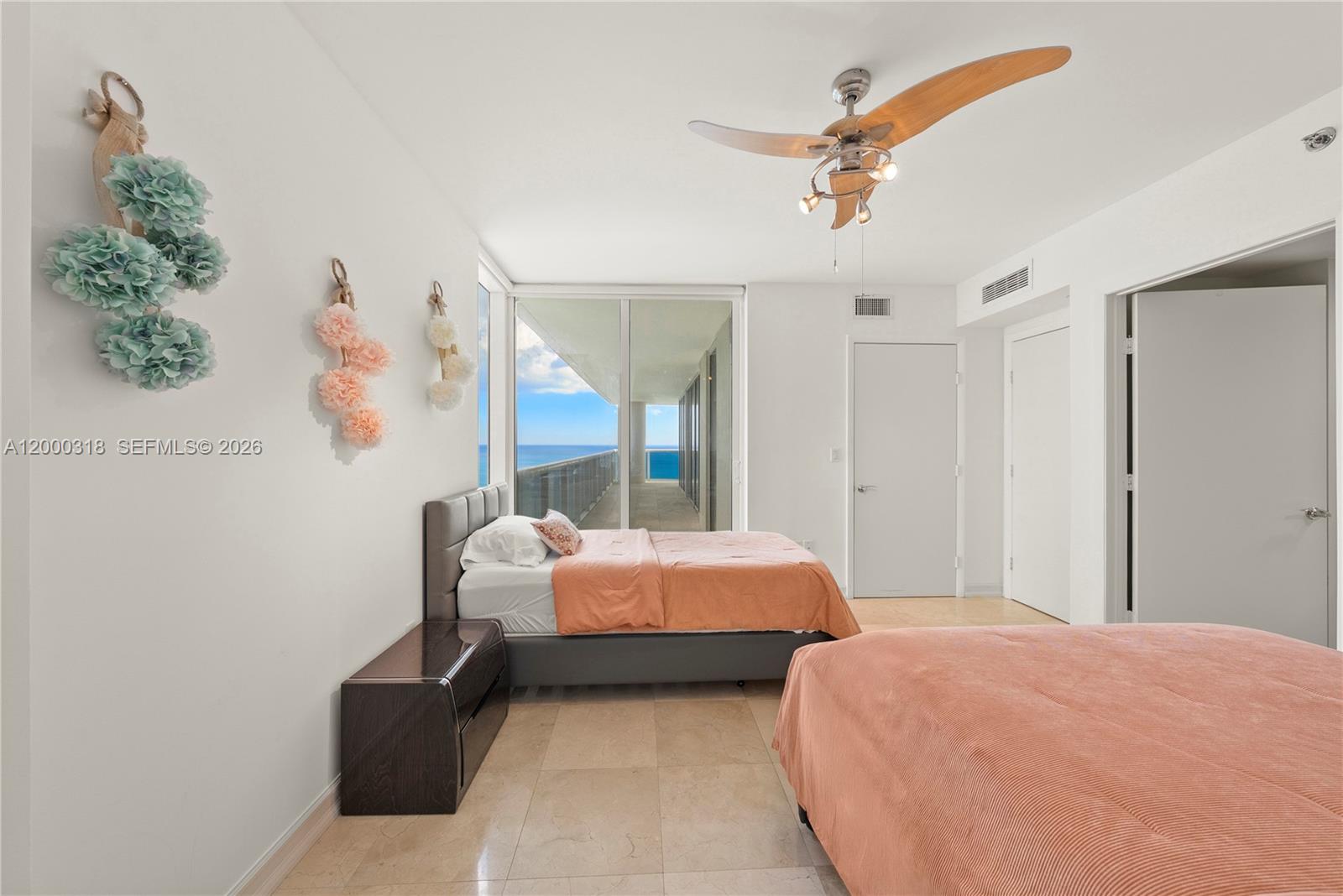 3301 3 / 4 2078 sq. ft. $ 2026-04-25 0 Photo