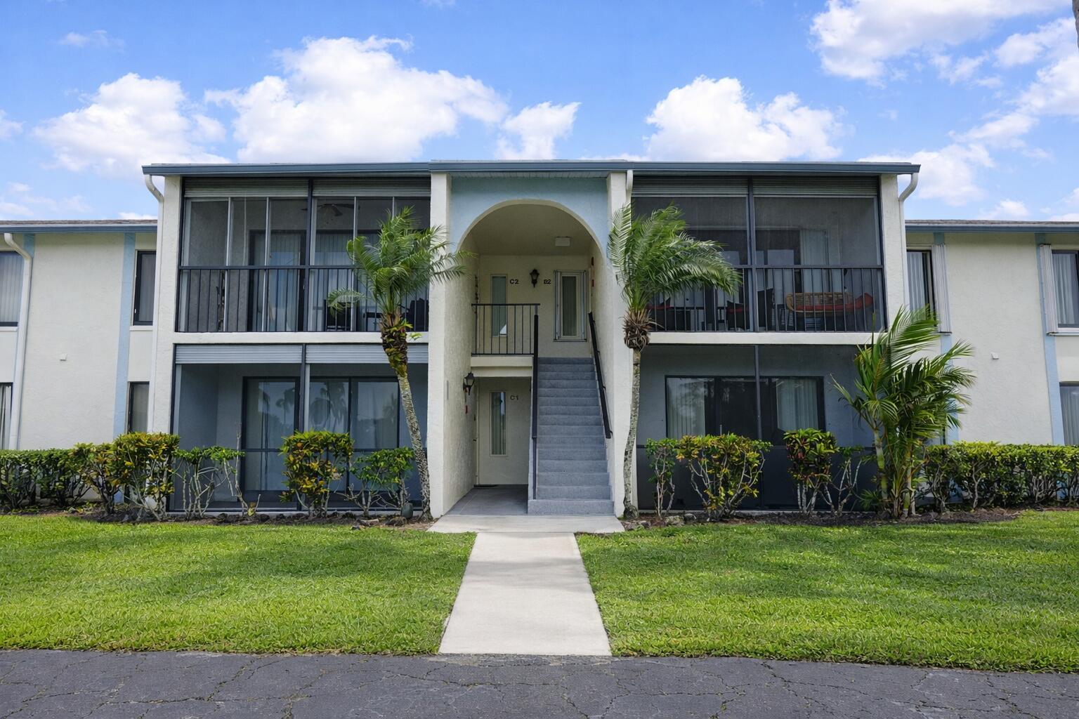 Ver detalles B1 2 / 2 1106 sq. ft. $ 2026-06-19 0 foto