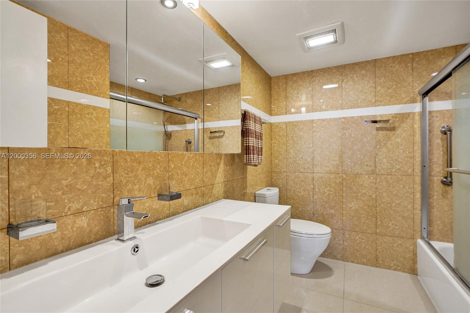 Photo of 2401 Ocean Dr  #802 (Available June 5), Hollywood, Florida, 33019 - 