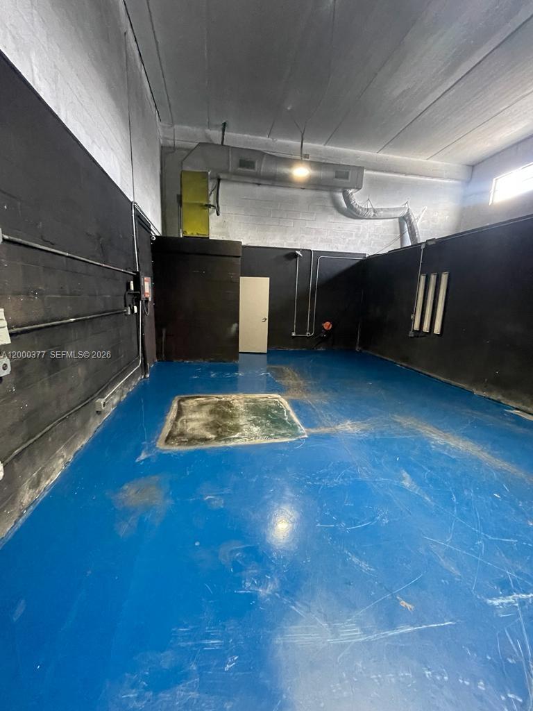 8  /   sq. ft. $ 2026-04-13 0 Photo