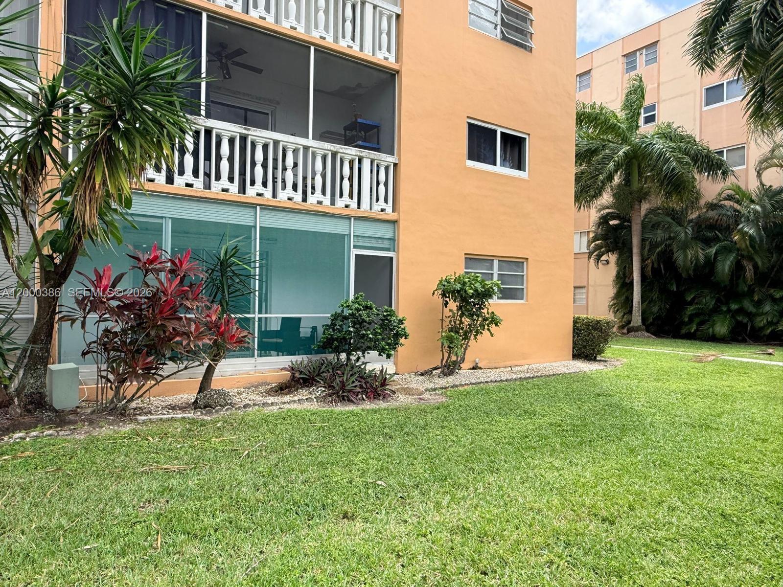 Photo of 219 14th Ave  #101, Hallandale Beach, Florida, 33009 - 