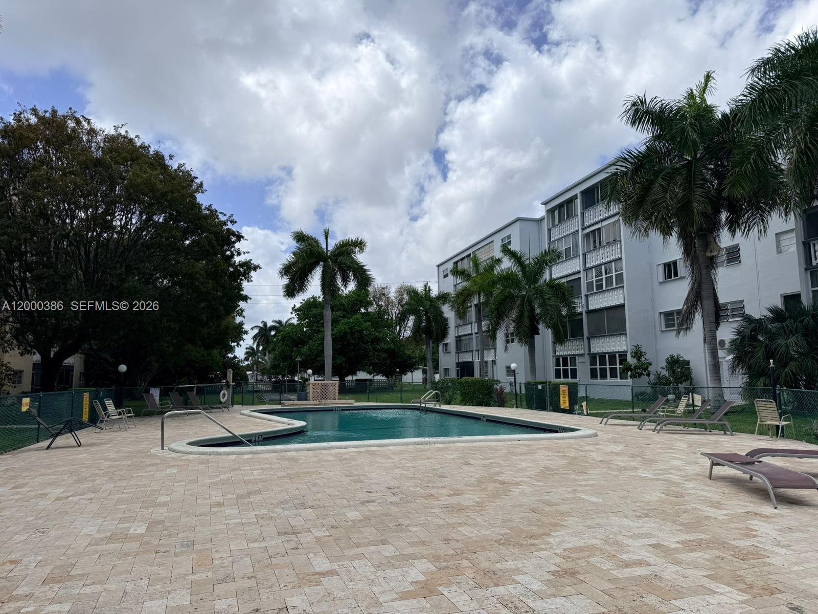 Photo of 219 14th Ave  #101, Hallandale Beach, Florida, 33009 - 