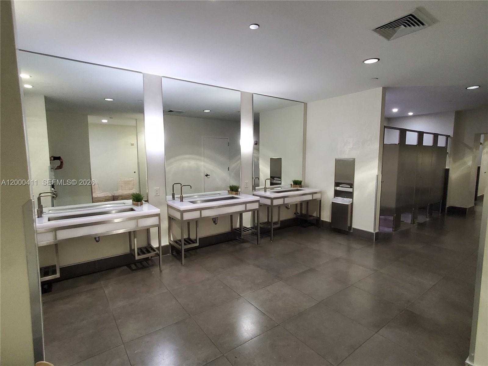 Photo of 2950 188th St #401, Aventura, Florida, 33180 -