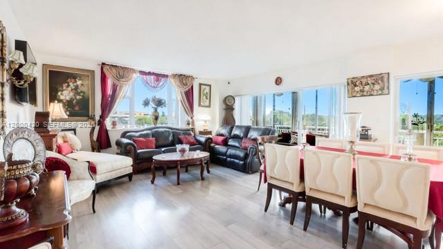 See details 411 2 / 2 1372 sq. ft. $ 2026-05-15 0 Photo
