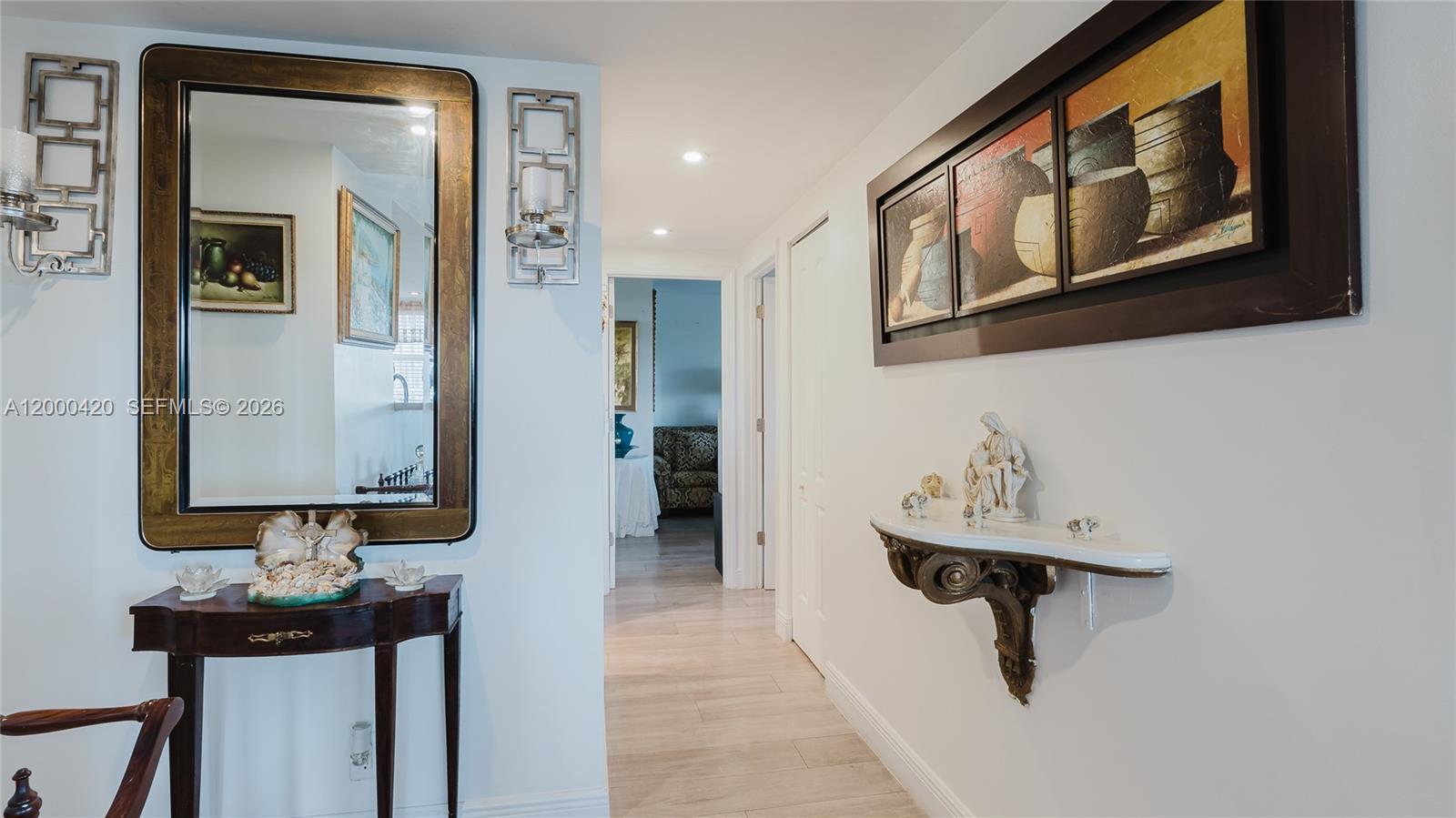 See details 411 2 / 2 1372 sq. ft. $ 2026-05-15 0 Photo