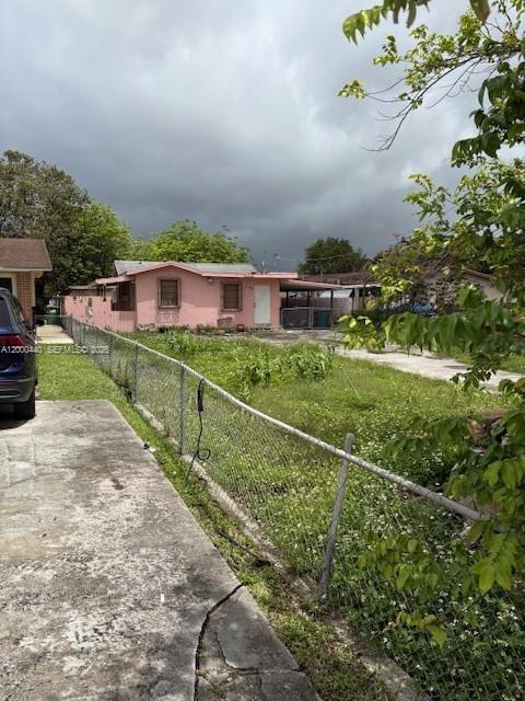   /   sq. ft. $ 2026-04-14 0 Photo