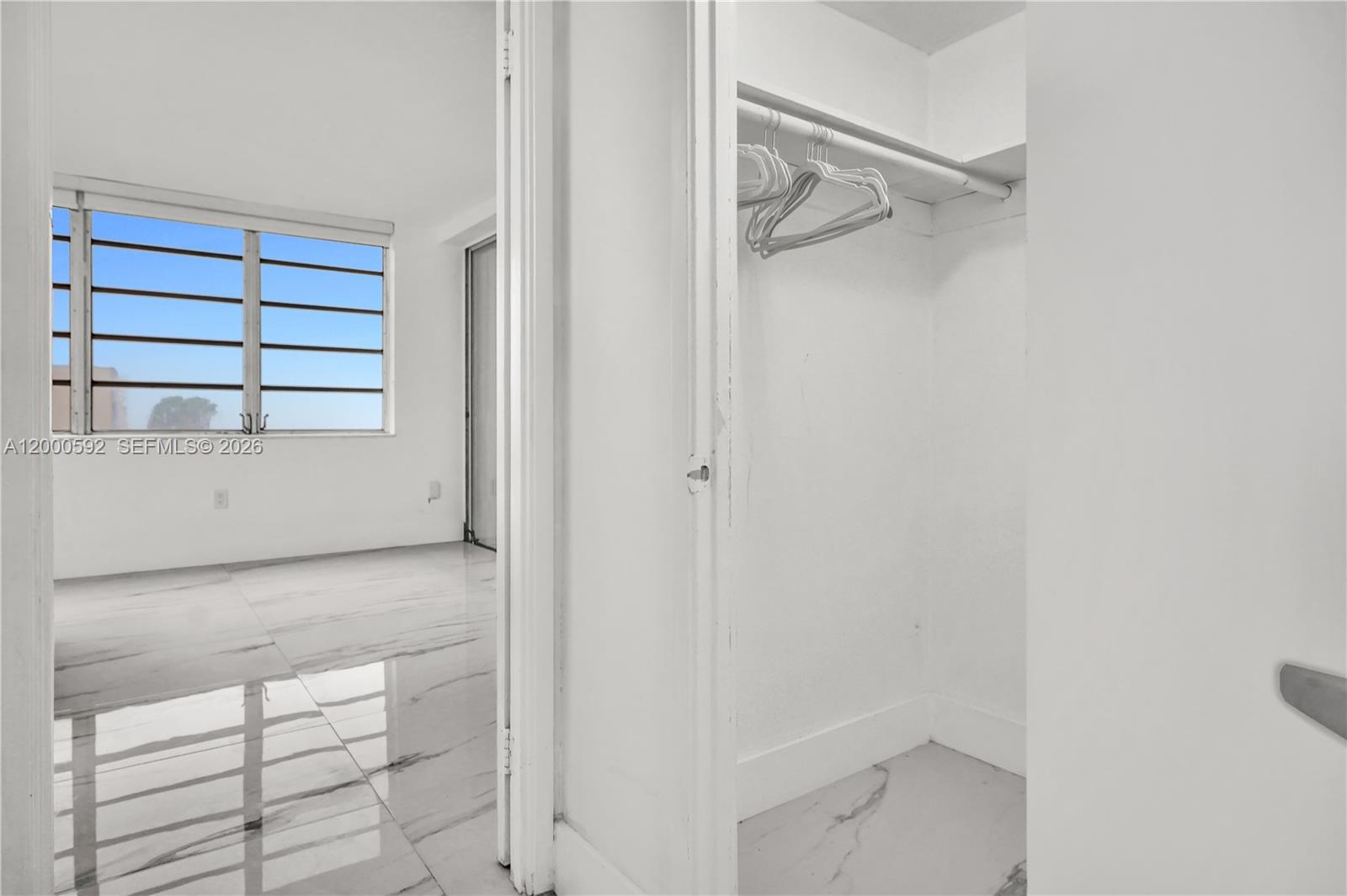 710-2 2 / 2 1317 sq. ft. $ 2026-04-14 0 Photo