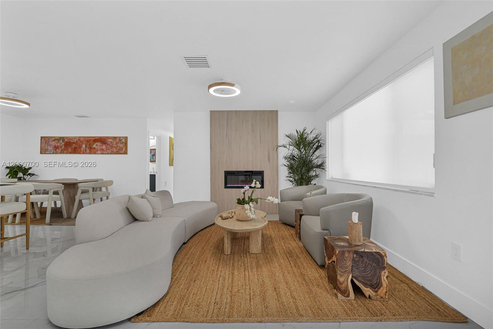 7142 4 / 4 2300 sq. ft. $ 2026-04-14 0 Photo