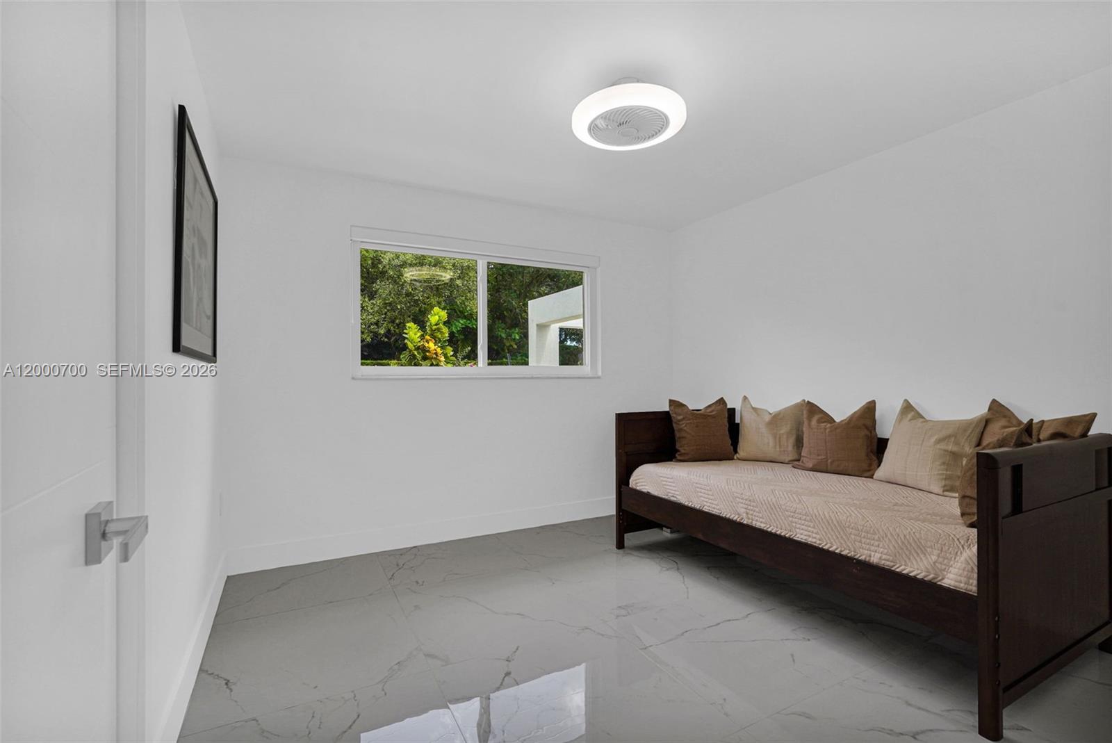 7142 4 / 4 2300 sq. ft. $ 2026-04-14 0 Photo