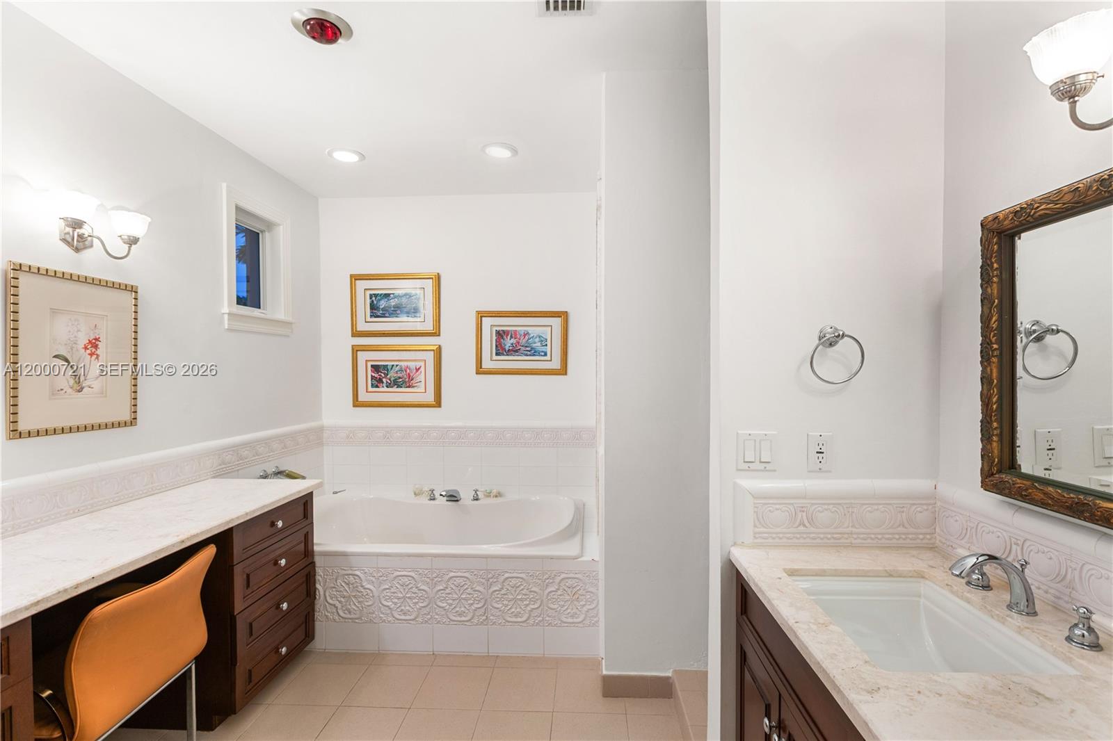   /   sq. ft. $ 2026-04-14 0 Photo