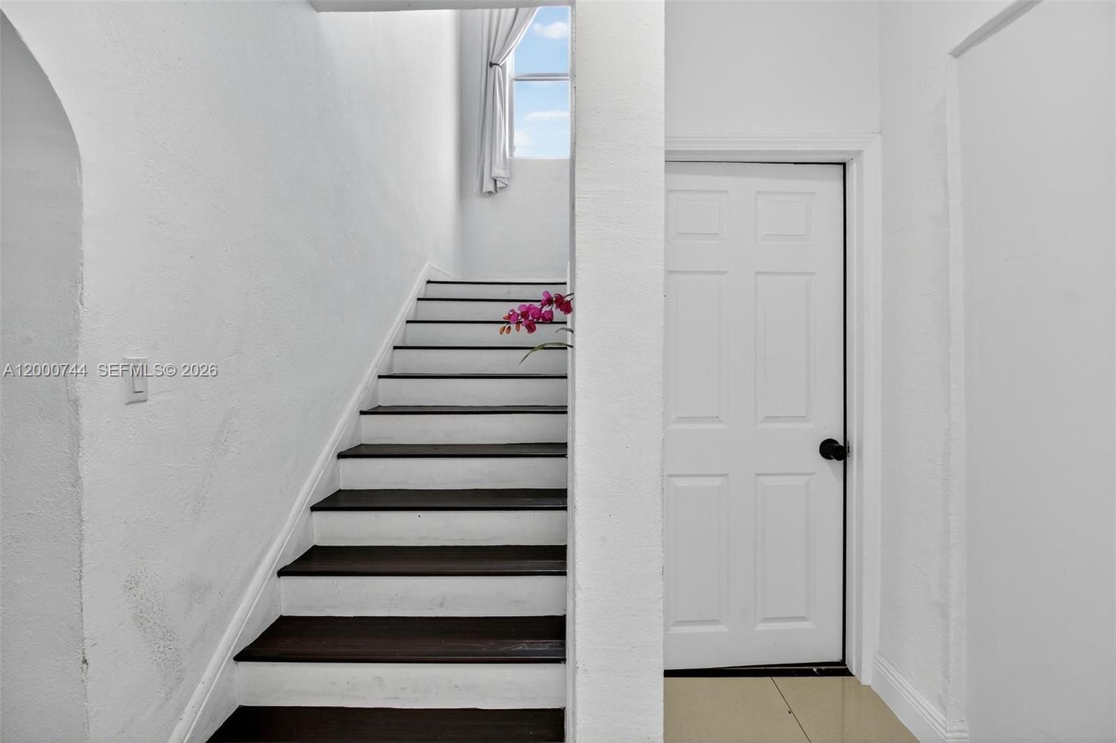  /  3264 sq. ft. $ 2026-04-28 0 Photo