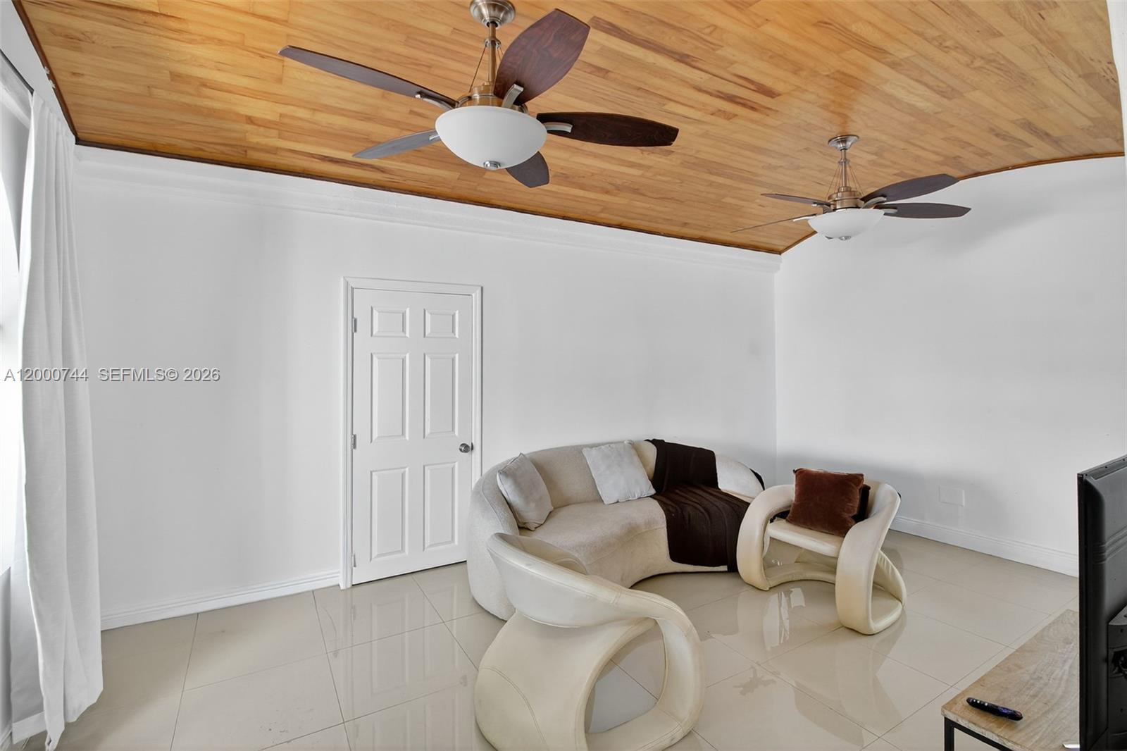   /  3264 sq. ft. $ 2026-04-28 0 Photo