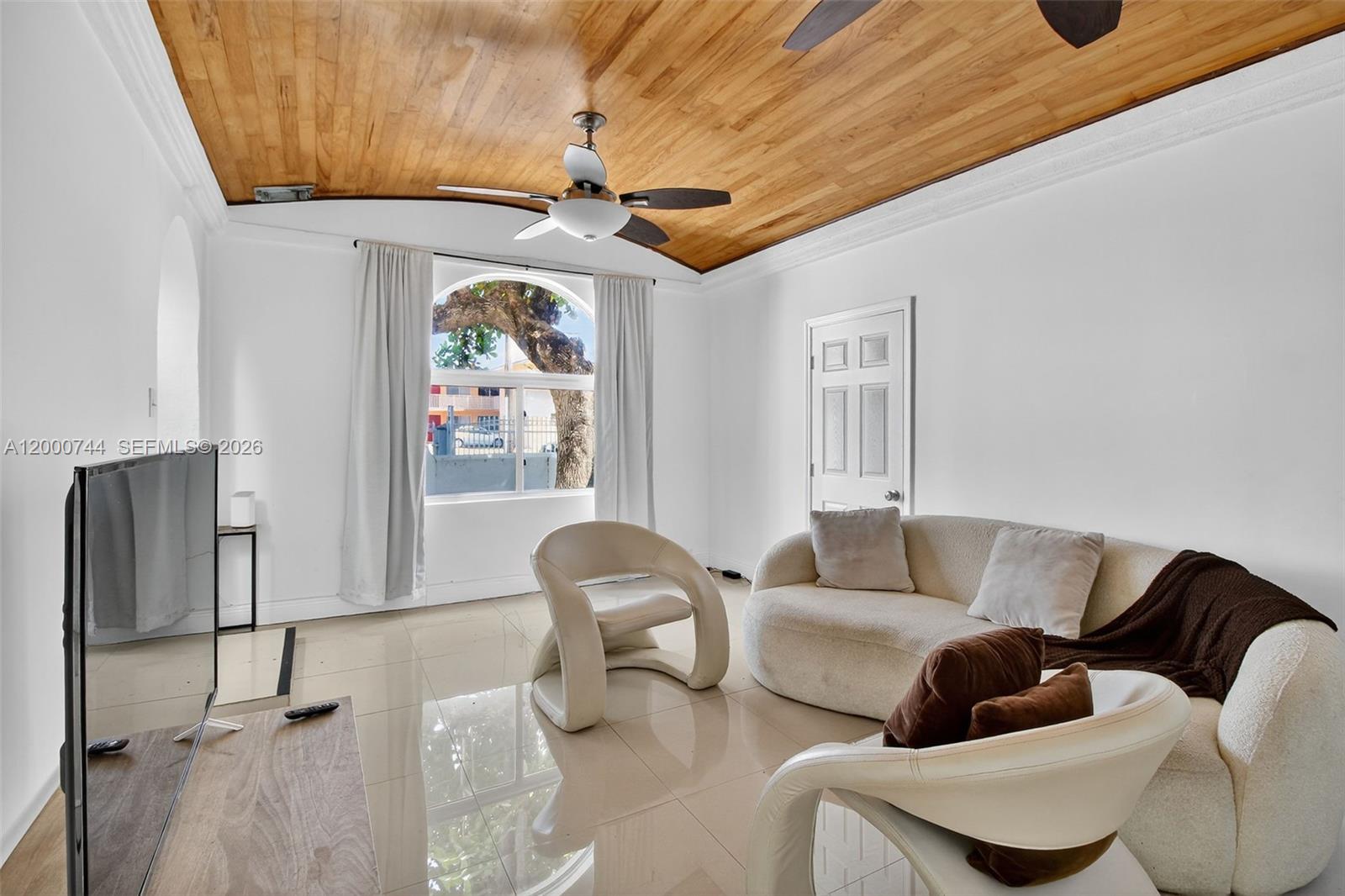   /  3264 sq. ft. $ 2026-04-28 0 Photo