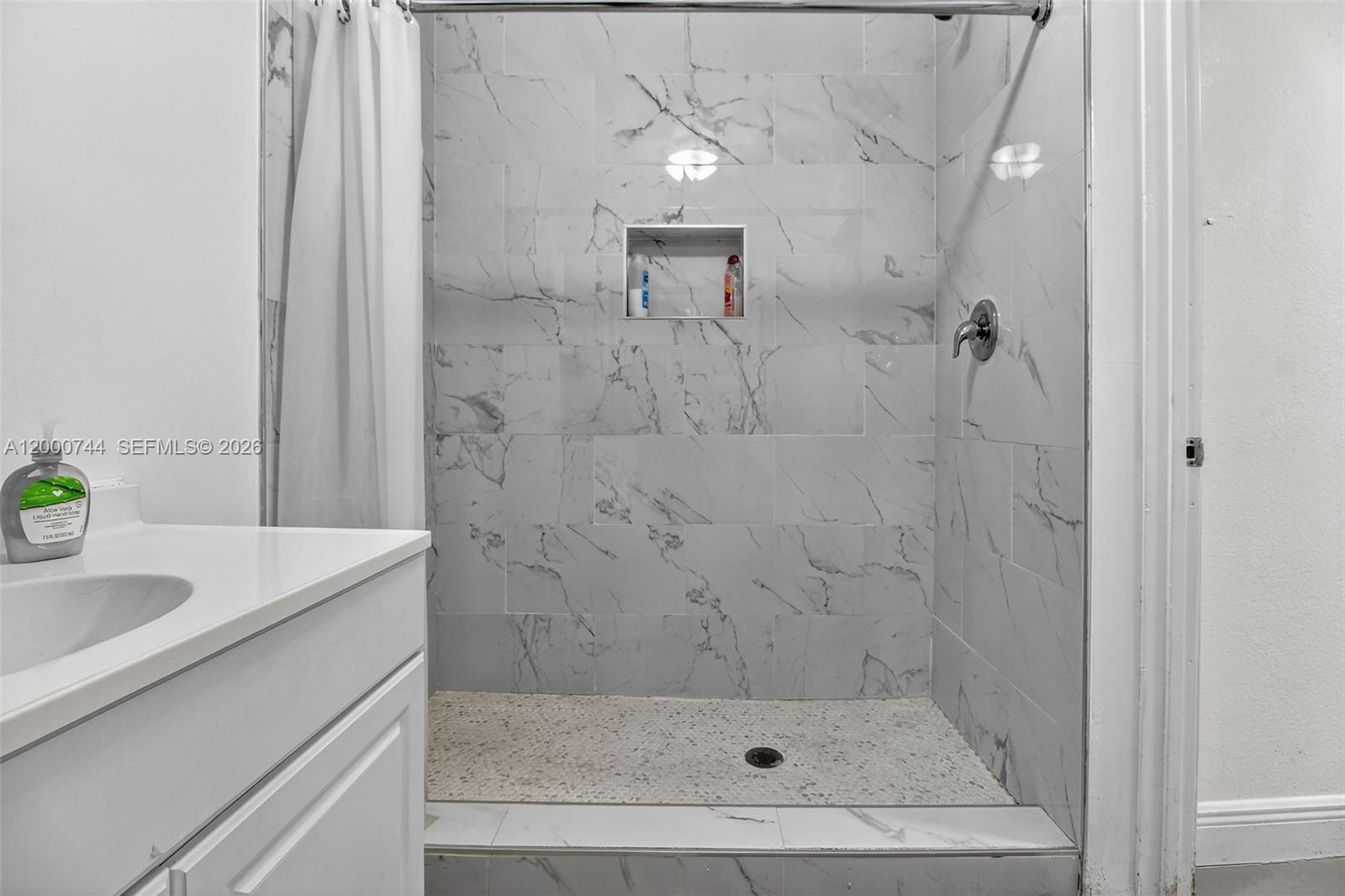   /  3264 sq. ft. $ 2026-04-28 0 Photo