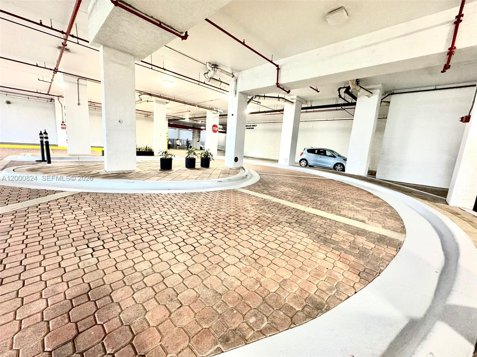 Photo of 140 Dixie Hwy #513, Hollywood, Florida, 33020 -