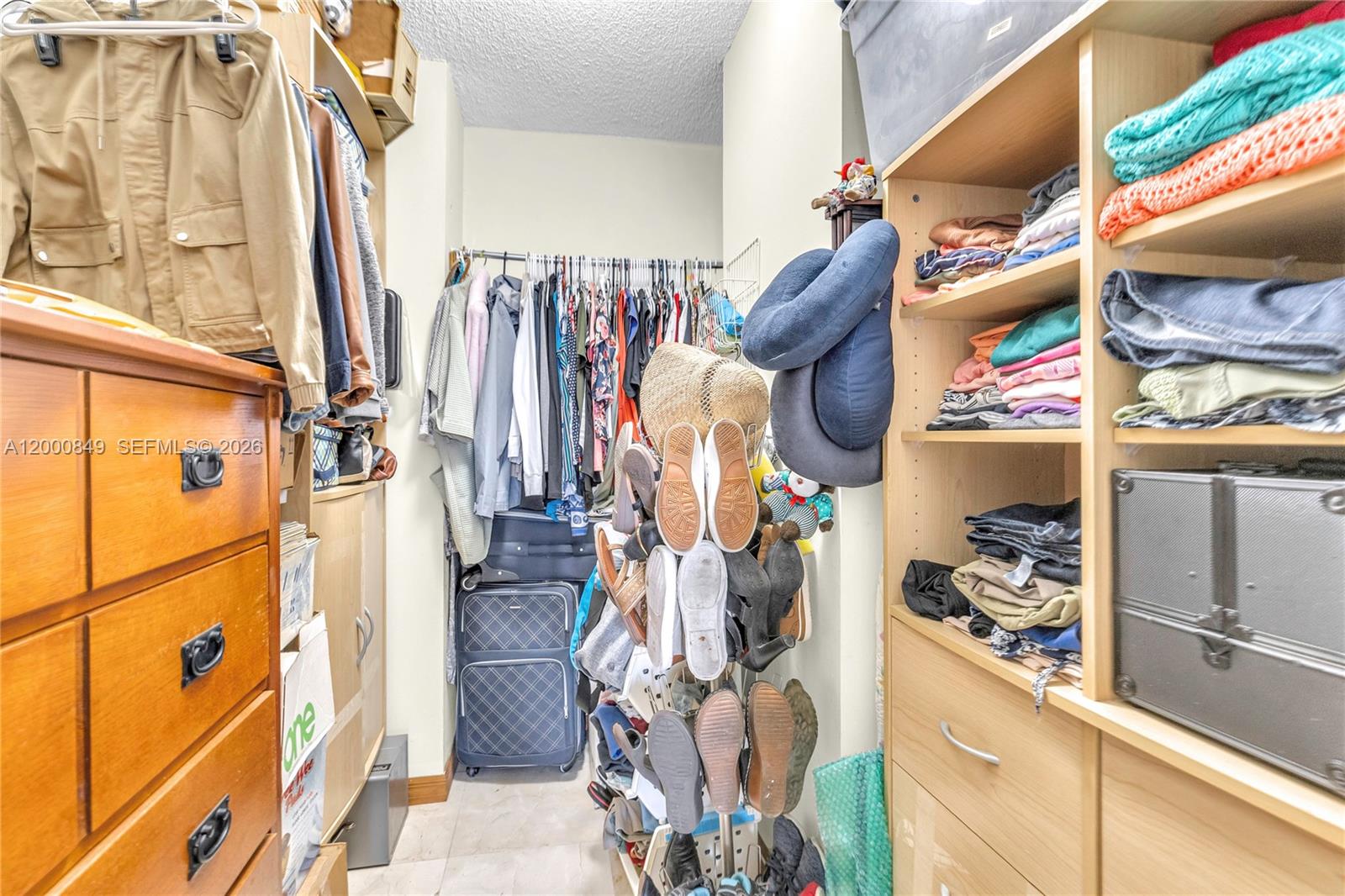 Photo of 600 Three Islands Blvd  #618, Hallandale Beach, Florida, 33009 - closet