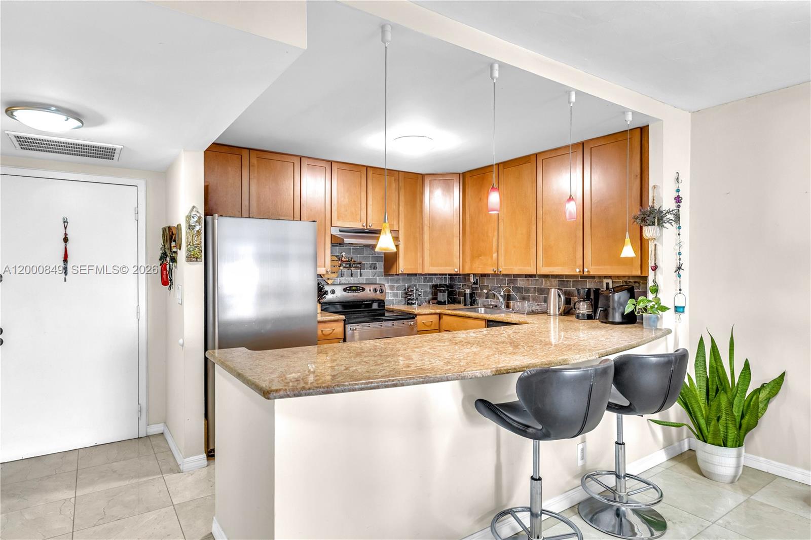 Photo of 600 Three Islands Blvd  #618, Hallandale Beach, Florida, 33009 - open kitchen