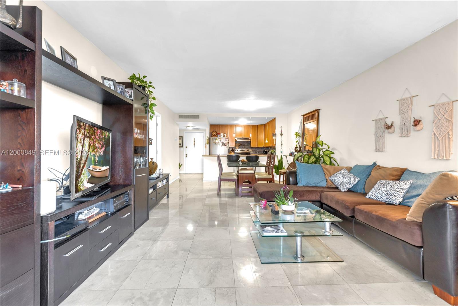 Photo of 600 Three Islands Blvd  #618, Hallandale Beach, Florida, 33009 - 