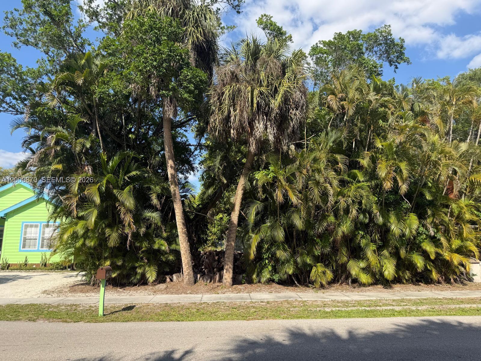 Ver detalles / sq. ft. $ 2026-04-14 0 foto