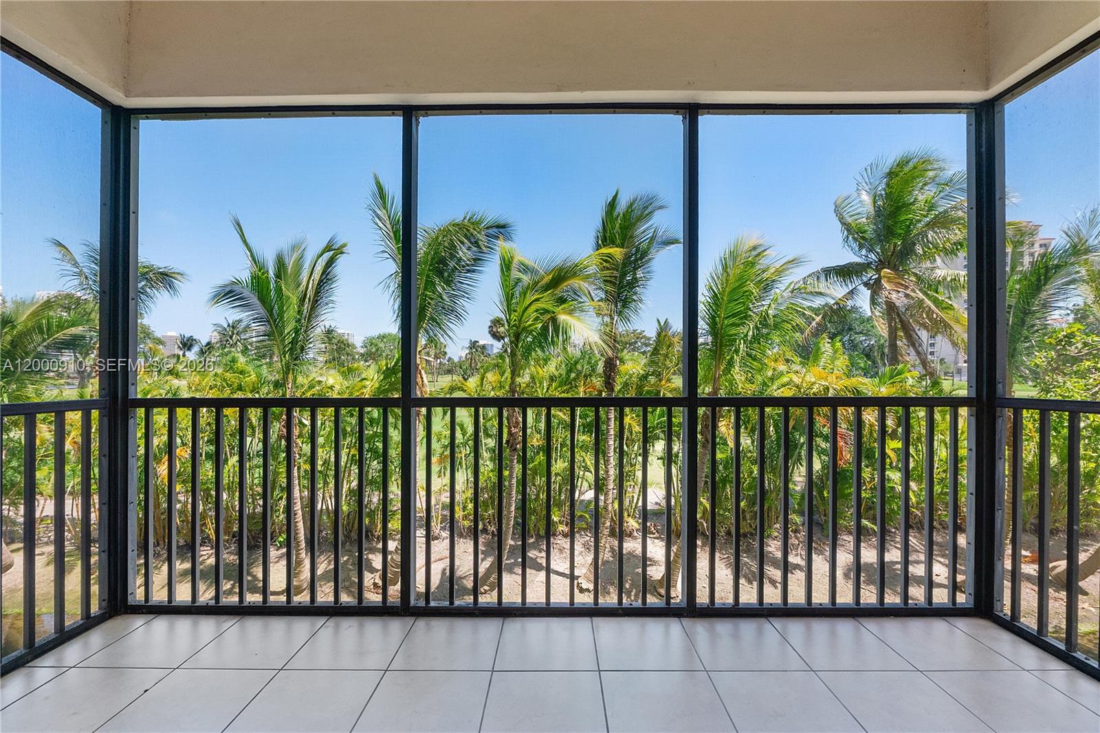 Photo of 20335 Country Club Dr  #208, Aventura, Florida, 33180 - 
