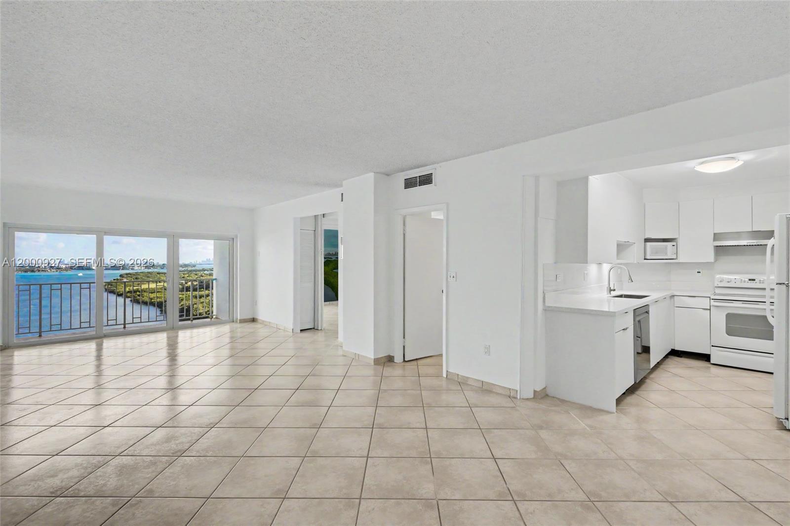 See details 1930 2 / 2 1120 sq. ft. $ 2026-04-14 0 Photo